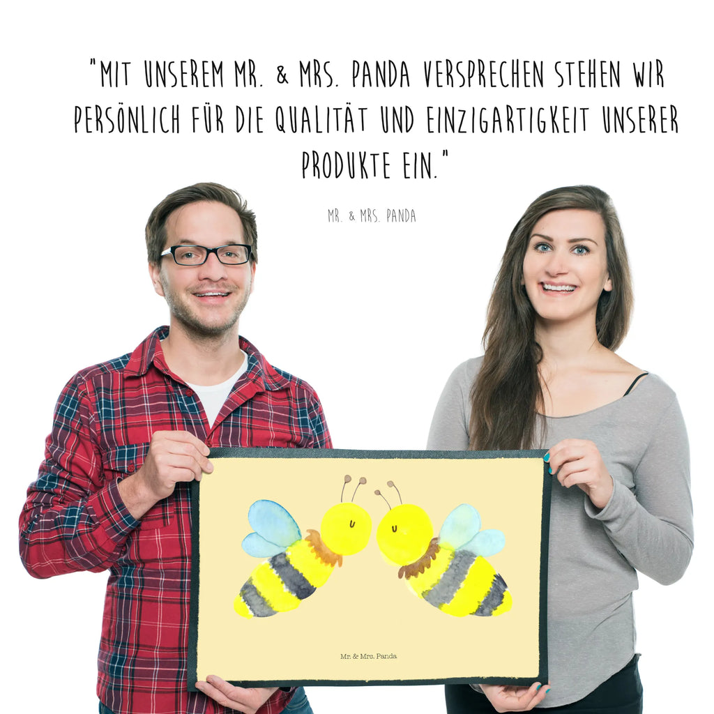 Fußmatte Biene Liebe Türvorleger, Schmutzmatte, Fußabtreter, Matte, Schmutzfänger, Fußabstreifer, Schmutzfangmatte, Türmatte, Motivfußmatte, Haustürmatte, Vorleger, Fussmatten, Fußmatten, Gummimatte, Fußmatte außen, Fußmatte innen, Fussmatten online, Gummi Matte, Sauberlaufmatte, Fußmatte waschbar, Fußmatte outdoor, Schmutzfangmatte waschbar, Eingangsteppich, Fußabstreifer außen, Fußabtreter außen, Schmutzfangteppich, Fußmatte außen wetterfest, Biene, Wespe, Hummel