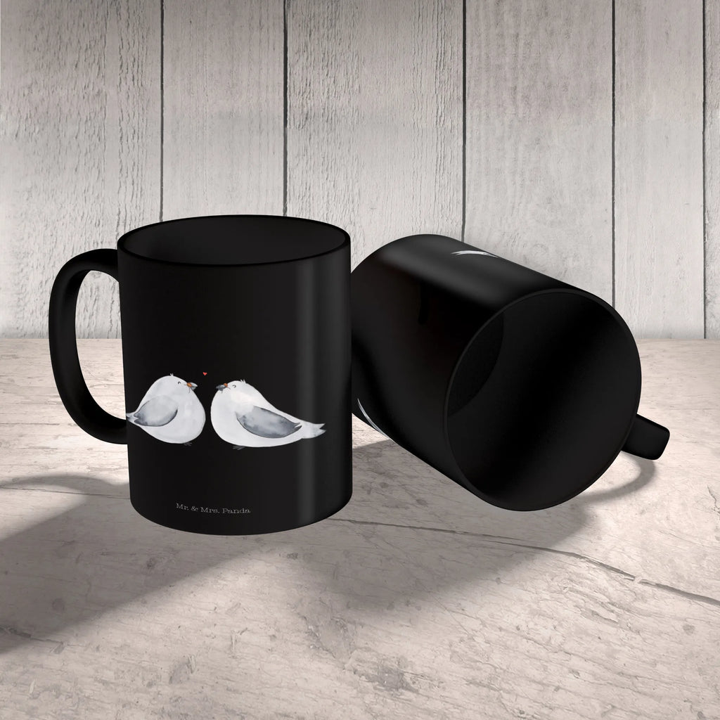 Tasse Turteltauben Liebe Tasse, Kaffeetasse, Teetasse, Becher, Kaffeebecher, Teebecher, Keramiktasse, Porzellantasse, Büro Tasse, Geschenk Tasse, Tasse Sprüche, Tasse Motive, Kaffeetassen, Tasse bedrucken, Designer Tasse, Cappuccino Tassen, Schöne Teetassen, Liebe, Partner, Freund, Freundin, Ehemann, Ehefrau, Heiraten, Verlobung, Heiratsantrag, Liebesgeschenk, Jahrestag, Hocheitstag, Turteltauben, Turteltäubchen, Tauben, Verliebt, Verlobt, Verheiratet, Geschenk Freundin, Geschenk Freund, Liebesbeweis, Hochzeitstag, Geschenk Hochzeit