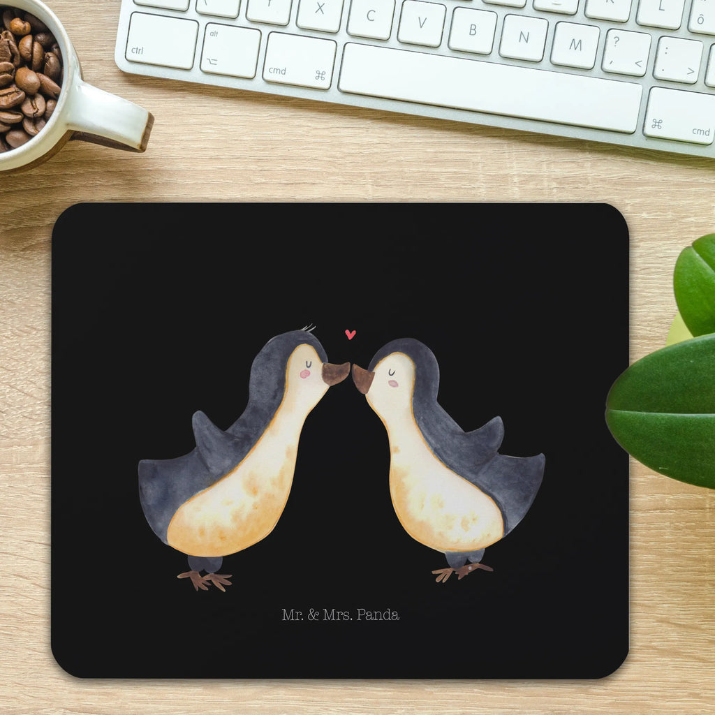 Mauspad Pinguin Liebe Mousepad, Computer zubehör, Büroausstattung, PC Zubehör, Arbeitszimmer, Mauspad, Einzigartiges Mauspad, Designer Mauspad, Mausunterlage, Mauspad Büro, Liebe, Partner, Freund, Freundin, Ehemann, Ehefrau, Heiraten, Verlobung, Heiratsantrag, Liebesgeschenk, Jahrestag, Hocheitstag, Pinguin, Pinguine, Pinguin Paar, Pinguinpaar, Pinguin Liebe, Paar, Pärchen. Liebespaar, Liebesbeweis, Liebesspruch, Hochzeitstag, Geschenk Freund, Geschenk Freundin, Verlobte, Verlobter, Love, Geschenk Hochzeitstag, Geschenkidee, Hochzeit, Gastgeschenk