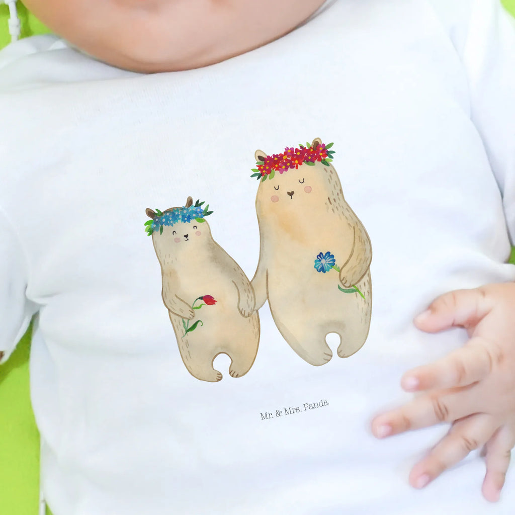 Organic Baby Shirt Bären mit Blumenkranz Baby T-Shirt, Jungen Baby T-Shirt, Mädchen Baby T-Shirt, Shirt, Familie, Vatertag, Muttertag, Bruder, Schwester, Mama, Papa, Oma, Opa, Bär, Bären, Mutter, Mutti, Mami, Lieblingsmensch, Lieblingsmama, beste Mutter, weltbeste Mama, Geschenk Mama. Muttertag, Tochter, Kind, Kinder, Töchter, Family, Vorbild