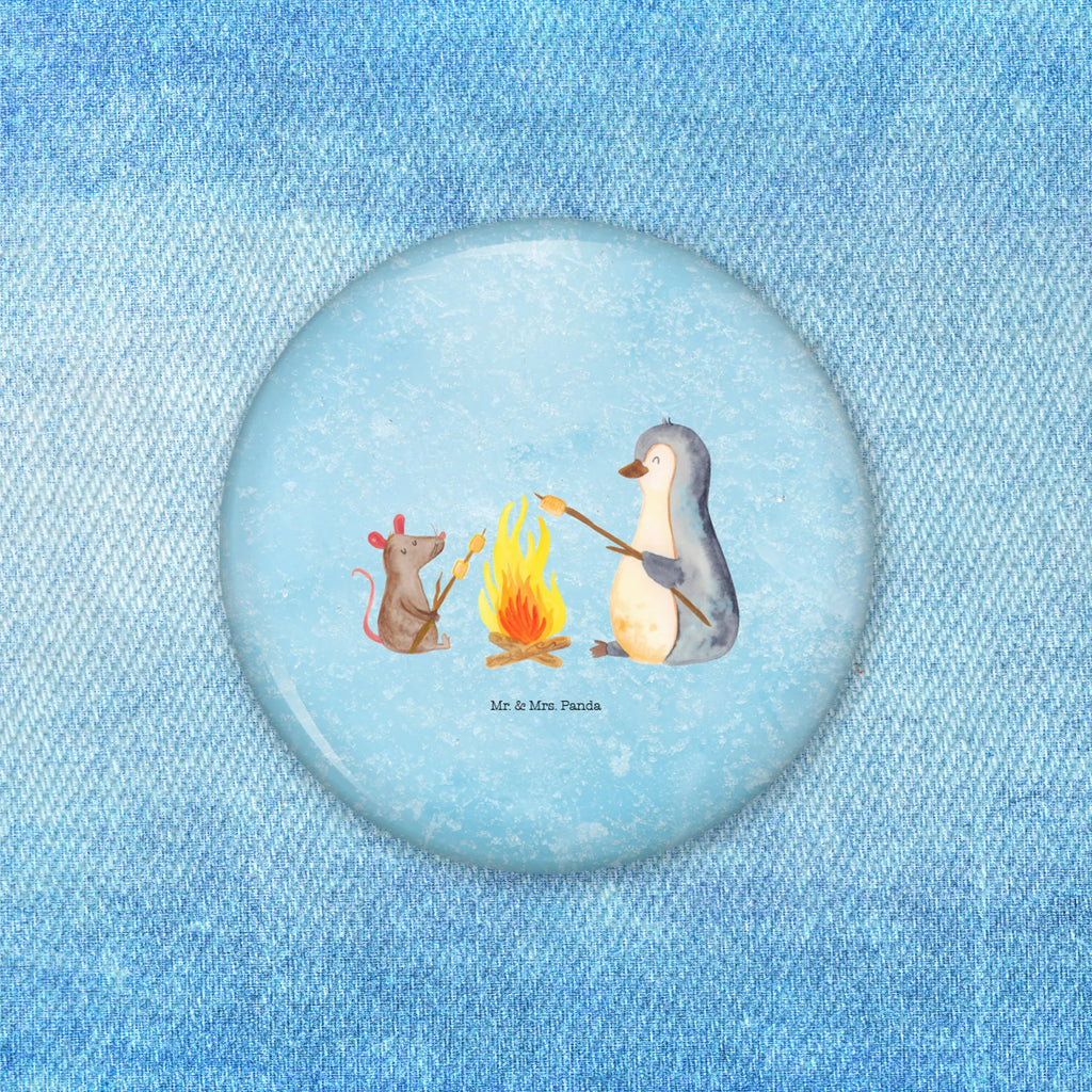 Button Pinguin Lagerfeuer 50mm Button, Button, Pin, Anstecknadel, Pinguin, Maus, Pinguine, Lagerfeuer, Leben, Arbeit, Job, Motivation, Büro, Büroalltag, Lebensspruch, Lebensmotivation, Neustart, Liebe, grillen, Feuer, Marshmallows