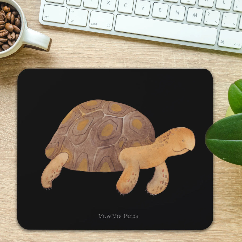 Mauspad Schildkröte marschiert Mousepad, Computer zubehör, Büroausstattung, PC Zubehör, Arbeitszimmer, Mauspad, Einzigartiges Mauspad, Designer Mauspad, Mausunterlage, Mauspad Büro, Meerestiere, Meer, Urlaub, Schildkröte, Schildkröten, get lost, Abenteuer, Reiselust, Inspiration, Neustart, Motivation, Lieblingsmensch