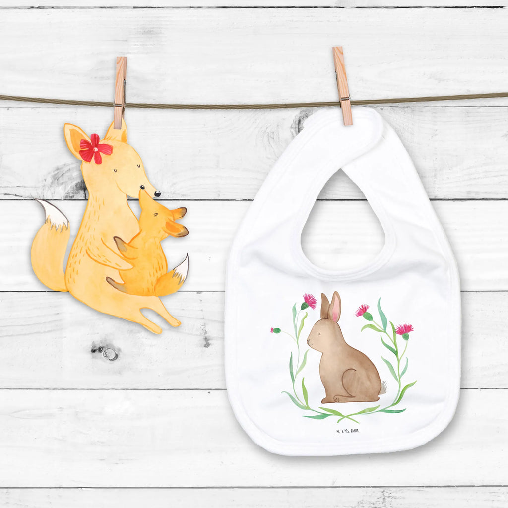 Organic Babylätzchen Hase Sitzen Baby, Lätzchen, Spucktuch, Sabberlätzchen, Klettlätzchen, Babygeschenk, Baby Lätzchen, Geschenk für Geburt, Geschenk zur Geburt, Baby Spucktuch, Babyausstattung, Geschenkidee für Babyparty, Ostern, Osterhase, Ostergeschenke, Osternest, Osterdeko, Geschenke zu Ostern, Ostern Geschenk, Ostergeschenke Kinder, Ostern Kinder, Frohe Ostern, Ostergrüße, Osterblume, Liebe, Grüße, Hase, Kaninchen