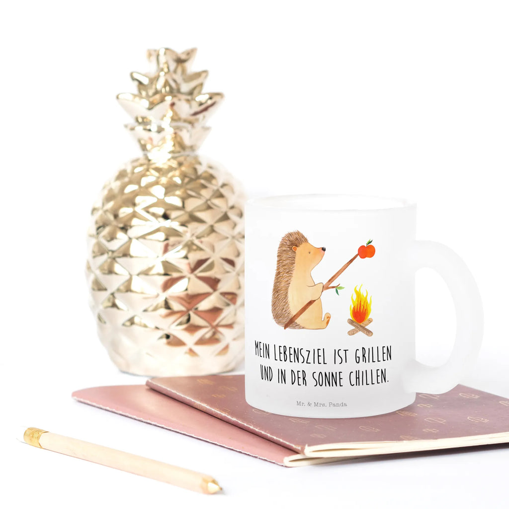 Teetasse Igel grillt Teetasse, Teeglas, Teebecher, Tasse mit Henkel, Tasse, Glas Teetasse, Teetasse aus Glas, Tiermotive, Gute Laune, lustige Sprüche, Tiere, Igel, Grillen, Ziele, Motivation, arbeitslos, Sinn des Lebens, Spruch