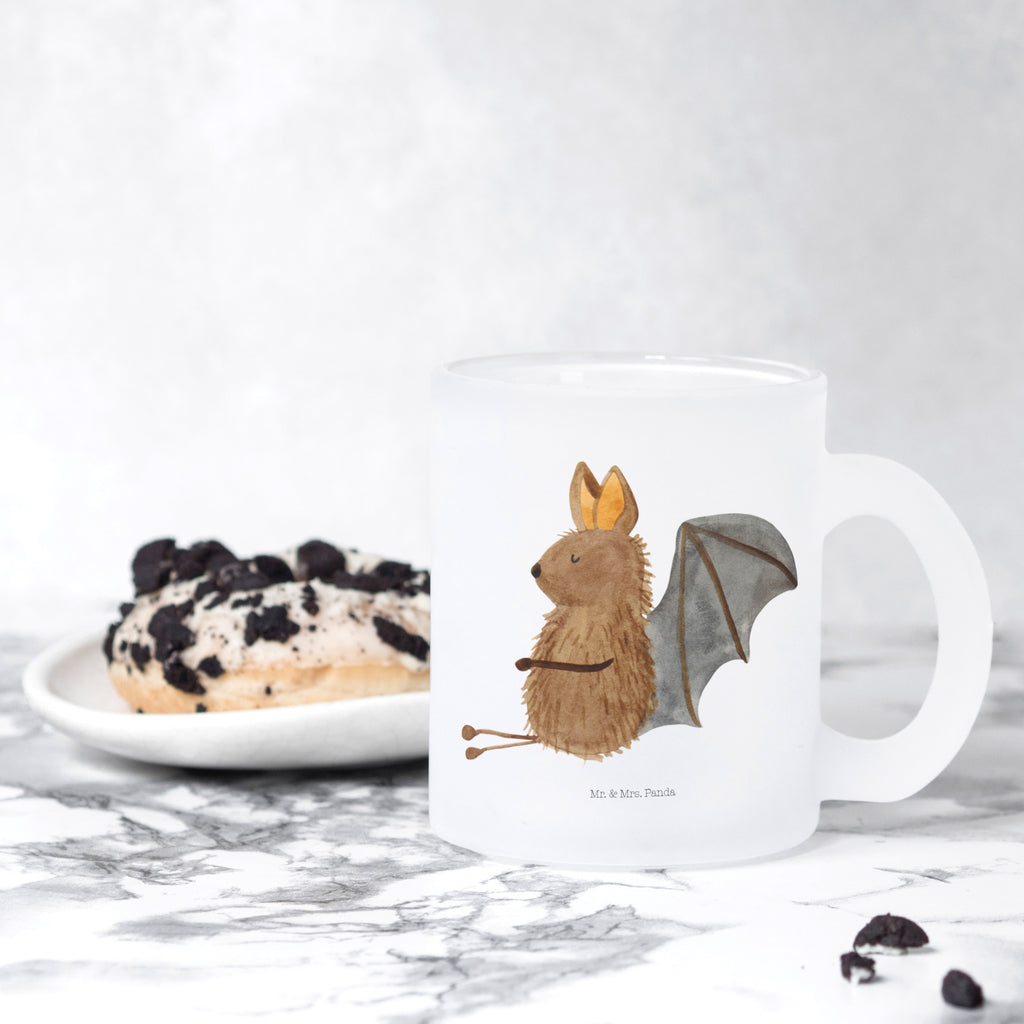 Teetasse Fledermaus sitzend Teetasse, Teeglas, Teebecher, Tasse mit Henkel, Tasse, Glas Teetasse, Teetasse aus Glas, Tiermotive, Gute Laune, lustige Sprüche, Tiere, Fledermaus, Fledermäuse, Motivation, entspannen