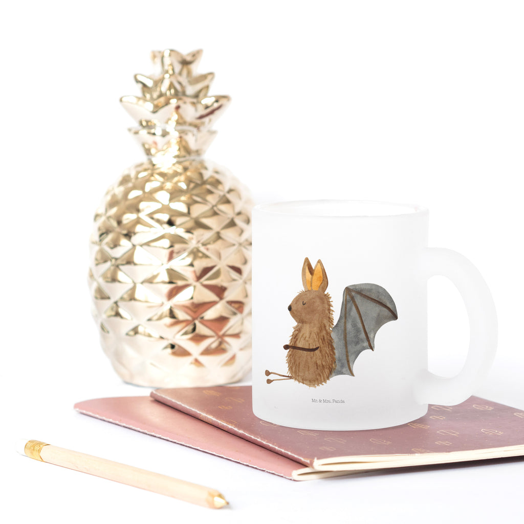 Teetasse Fledermaus sitzend Teetasse, Teeglas, Teebecher, Tasse mit Henkel, Tasse, Glas Teetasse, Teetasse aus Glas, Tiermotive, Gute Laune, lustige Sprüche, Tiere, Fledermaus, Fledermäuse, Motivation, entspannen