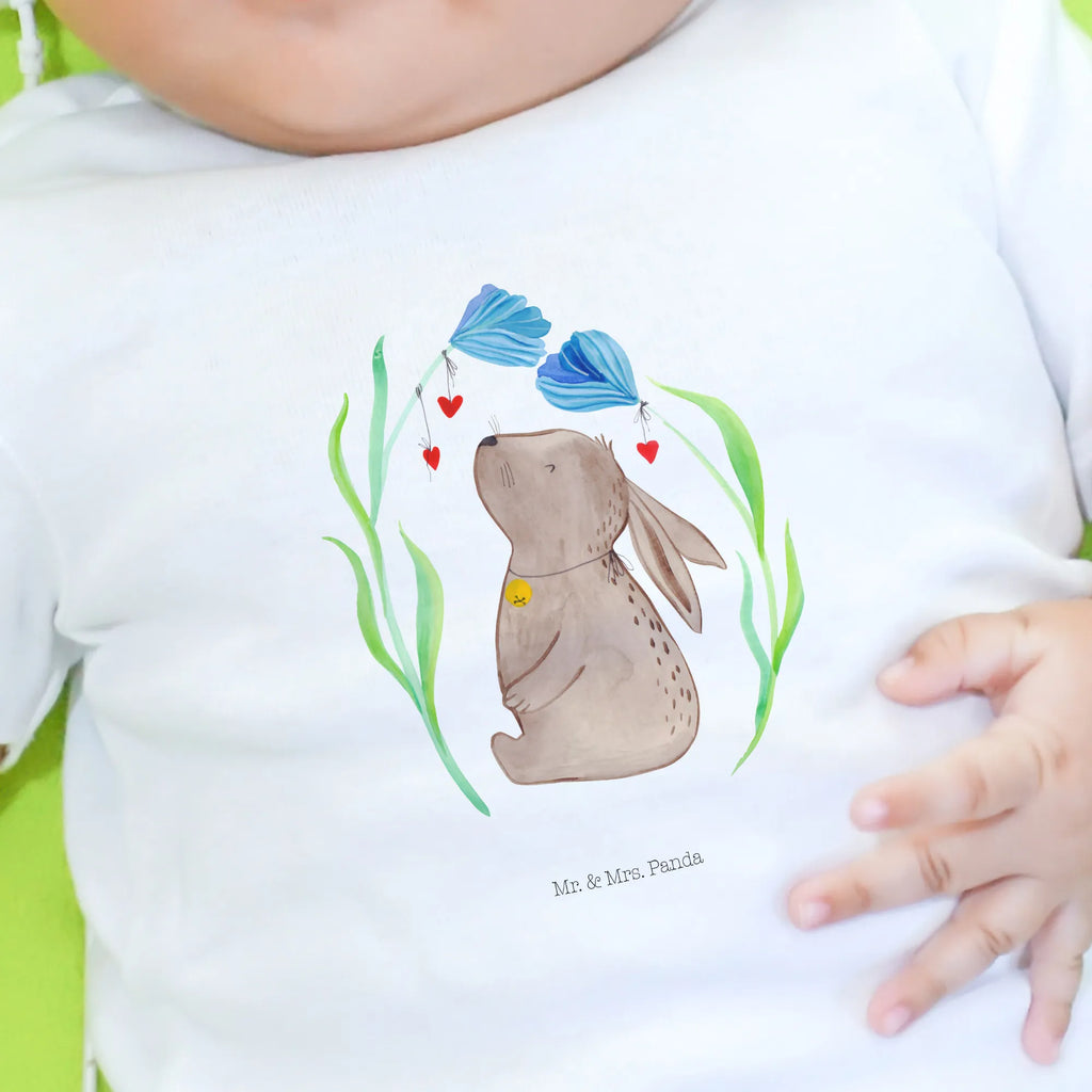 Organic Baby Shirt Hase Blume Baby T-Shirt, Jungen Baby T-Shirt, Mädchen Baby T-Shirt, Shirt, Ostern, Osterhase, Ostergeschenke, Osternest, Osterdeko, Geschenke zu Ostern, Ostern Geschenk, Ostergeschenke Kinder, Ostern Kinder, Hase, Kaninchen, Kind, Taufe, Taufgeschenk, Geburt, Schwangerschaft, erstes Kind, Kindergeburtstag, Geburtstag, Hoffnung, Träume