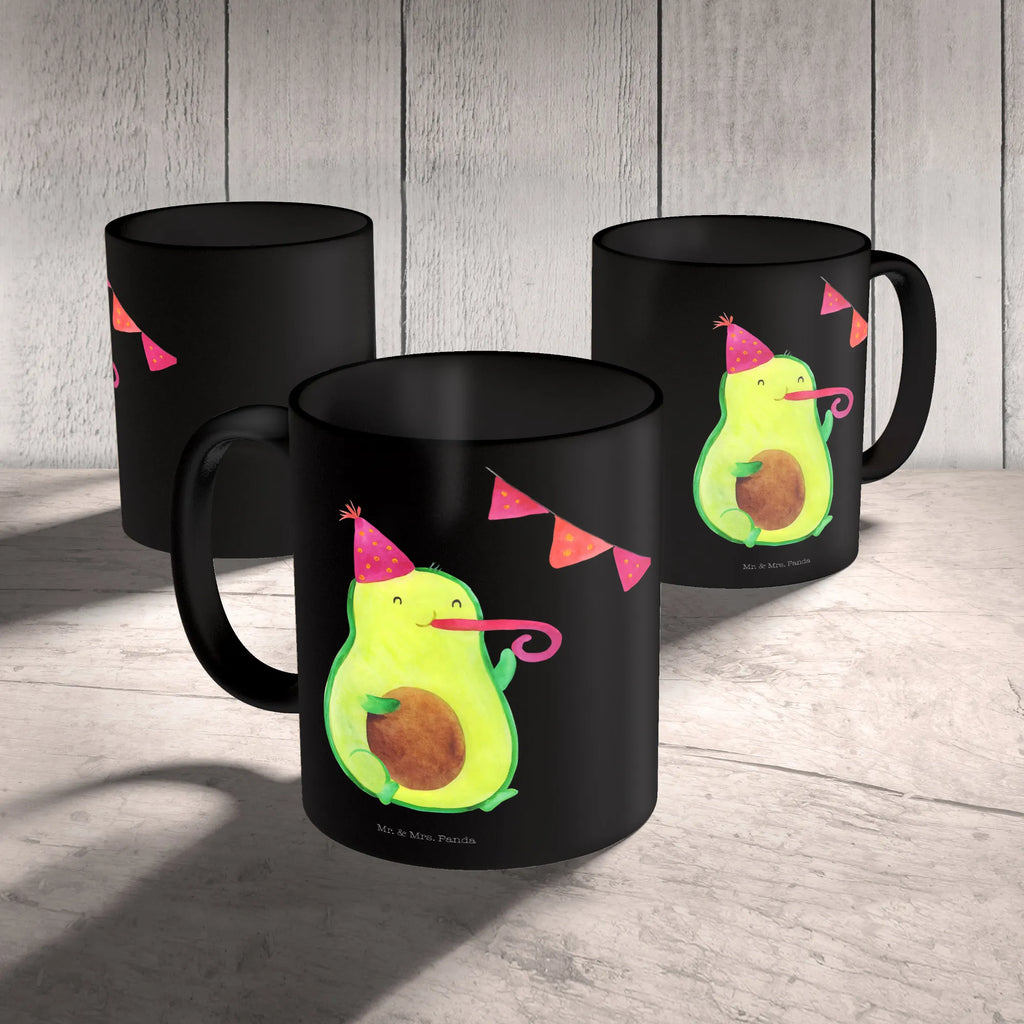 Tasse Avocado Party Time Tasse, Kaffeetasse, Teetasse, Becher, Kaffeebecher, Teebecher, Keramiktasse, Porzellantasse, Büro Tasse, Geschenk Tasse, Tasse Sprüche, Tasse Motive, Kaffeetassen, Tasse bedrucken, Designer Tasse, Cappuccino Tassen, Schöne Teetassen, Avocado, Veggie, Vegan, Gesund