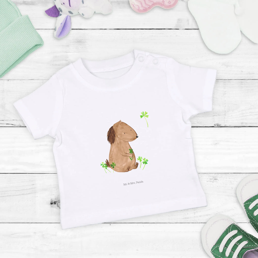 Organic Baby Shirt Hund Kleeblatt Baby T-Shirt, Jungen Baby T-Shirt, Mädchen Baby T-Shirt, Shirt, Hund, Hundemotiv, Haustier, Hunderasse, Tierliebhaber, Hundebesitzer, Sprüche, Kleeblatt, Glück, Tagträume, Motivation, Neuanfang, Geschenk, Glücksbringer, Selbstliebe, Achtsamkeit