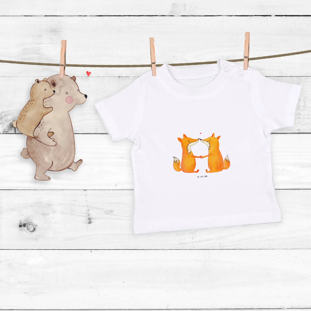 Organic Baby Shirt Füchse Liebe Baby T-Shirt, Jungen Baby T-Shirt, Mädchen Baby T-Shirt, Shirt, Fuchs, Füchse, Fox, Liebe, Liebespaar, Paar, Partner, Freundin, Freund, Ehe, Verlobte, Ehemann, Ehefrau, Liebesbeweis