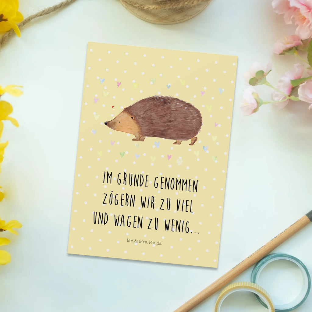 Postkarte Igel Herzen Postkarte, Karte, Geschenkkarte, Grußkarte, Einladung, Ansichtskarte, Geburtstagskarte, Einladungskarte, Dankeskarte, Ansichtskarten, Einladung Geburtstag, Einladungskarten Geburtstag, Tiermotive, Gute Laune, lustige Sprüche, Tiere, Liebe, Herz, Herzen, Igel, Vertrauen, Kuss, Leben