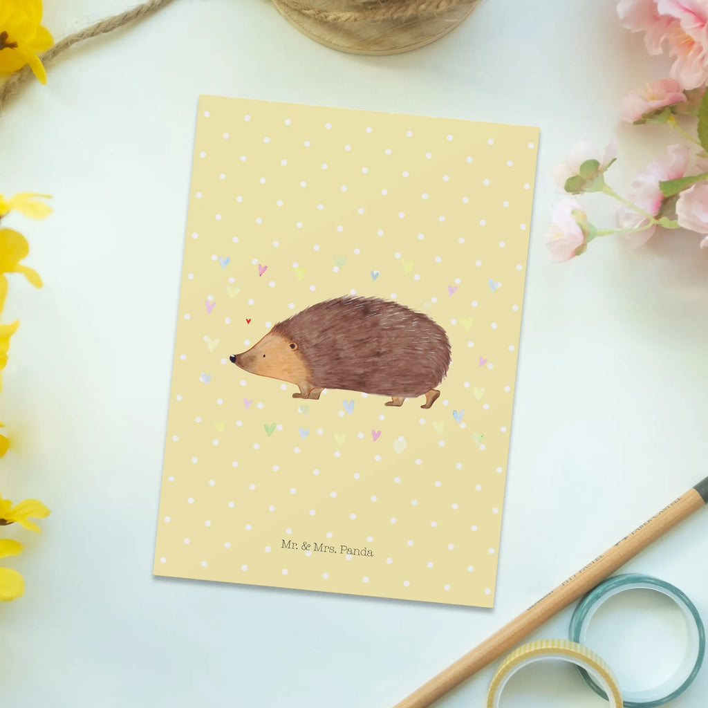 Postkarte Igel Herzen Postkarte, Karte, Geschenkkarte, Grußkarte, Einladung, Ansichtskarte, Geburtstagskarte, Einladungskarte, Dankeskarte, Ansichtskarten, Einladung Geburtstag, Einladungskarten Geburtstag, Tiermotive, Gute Laune, lustige Sprüche, Tiere, Liebe, Herz, Herzen, Igel, Vertrauen, Kuss, Leben