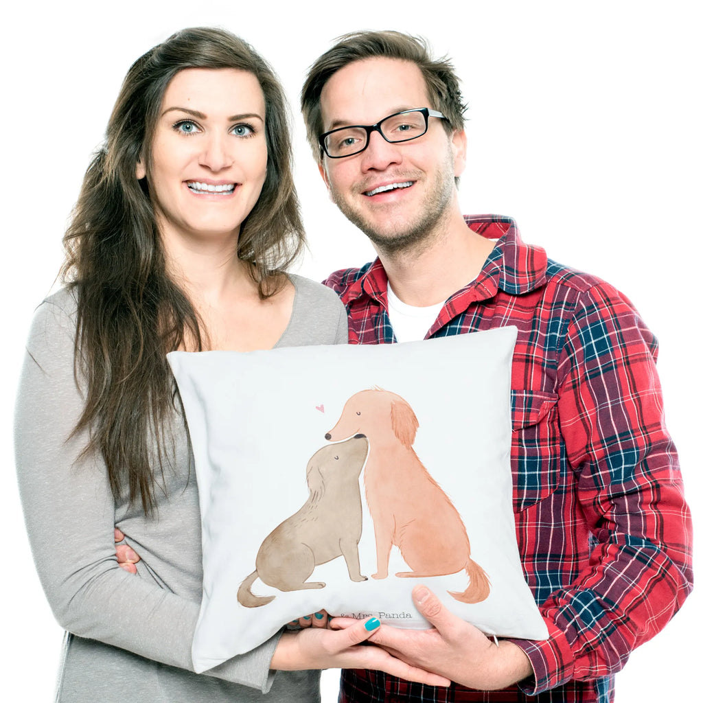 40x40 Kissen Hunde Liebe Kissenhülle, Kopfkissen, Sofakissen, Dekokissen, Motivkissen, sofakissen, sitzkissen, Kissen, Kissenbezüge, Kissenbezug 40x40, Kissen 40x40, Kissenhülle 40x40, Zierkissen, Couchkissen, Dekokissen Sofa, Sofakissen 40x40, Dekokissen 40x40, Kopfkissen 40x40, Kissen 40x40 Waschbar, Hund, Hundemotiv, Haustier, Hunderasse, Tierliebhaber, Hundebesitzer, Sprüche, Liebe, Hund. Hunde, Kuss, Vertrauen, Kuscheln, Herz