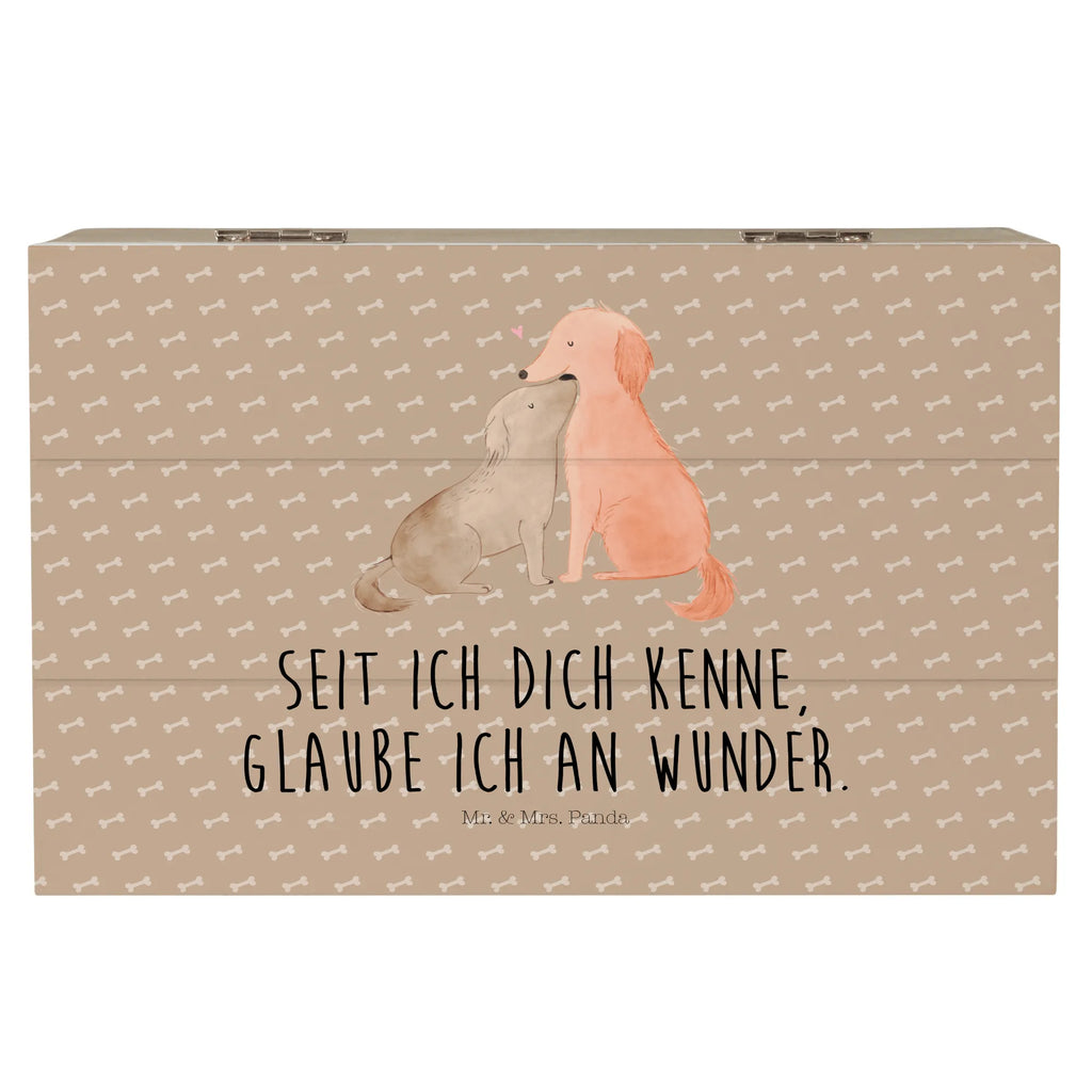 Holzkiste Hunde Liebe Holzkiste, Kiste, Schatzkiste, Truhe, Schatulle, XXL, Erinnerungsbox, Erinnerungskiste, Dekokiste, Aufbewahrungsbox, Geschenkbox, Geschenkdose, Hund, Hundemotiv, Haustier, Hunderasse, Tierliebhaber, Hundebesitzer, Sprüche, Liebe, Hund. Hunde, Kuss, Vertrauen, Kuscheln, Herz