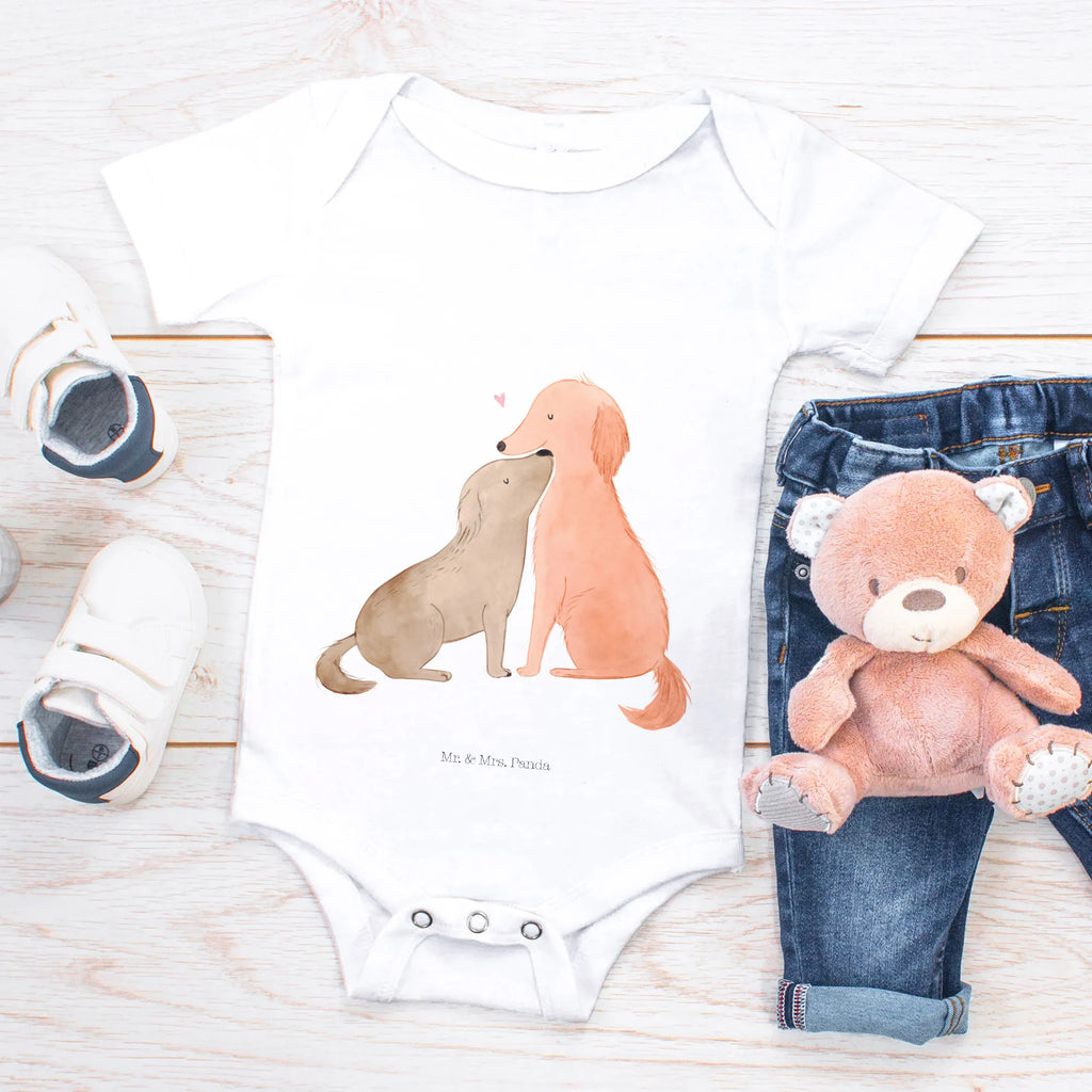 Organic Baby Body Hunde Liebe Babykleidung, Babystrampler, Strampler, Wickelbody, Baby Erstausstattung, Junge, Mädchen, Hund, Hundemotiv, Haustier, Hunderasse, Tierliebhaber, Hundebesitzer, Sprüche, Liebe, Hund. Hunde, Kuss, Vertrauen, Kuscheln, Herz