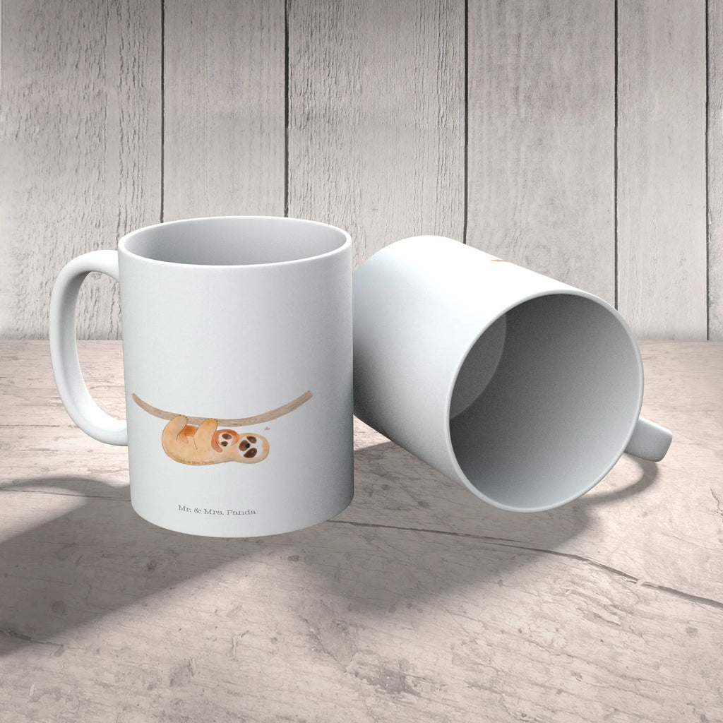 Tasse Faultier mit Kind Tasse, Kaffeetasse, Teetasse, Becher, Kaffeebecher, Teebecher, Keramiktasse, Porzellantasse, Büro Tasse, Geschenk Tasse, Tasse Sprüche, Tasse Motive, Kaffeetassen, Tasse bedrucken, Designer Tasse, Cappuccino Tassen, Schöne Teetassen, Faultier, Faultier Geschenk, Faultier Deko, Kind, Baby, Liebe, Mutter, Mama, Geburt, Kinder, Faulheit, Spaß, Niedlichkeit