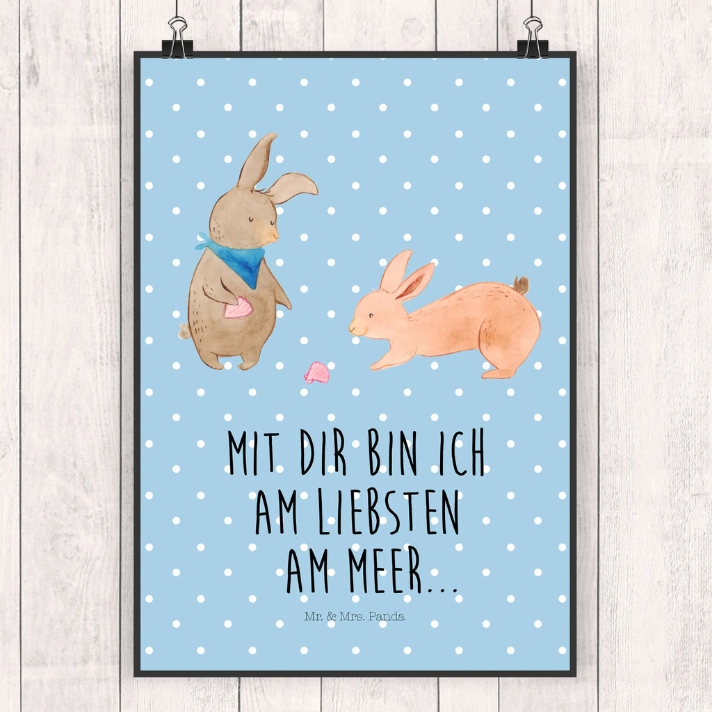 Poster Hasen Muschel Poster, Wandposter, Bild, Wanddeko, Küchenposter, Kinderposter, Wanddeko Bild, Raumdekoration, Wanddekoration, Handgemaltes Poster, Mr. & Mrs. Panda Poster, Designposter, Kunstdruck, Posterdruck, Familie, Vatertag, Muttertag, Bruder, Schwester, Mama, Papa, Oma, Opa, Hasen, beste Freundin, Freundin, Freundinnen, best friends, BFF, Muscheln sammeln, Muscheln, Meer