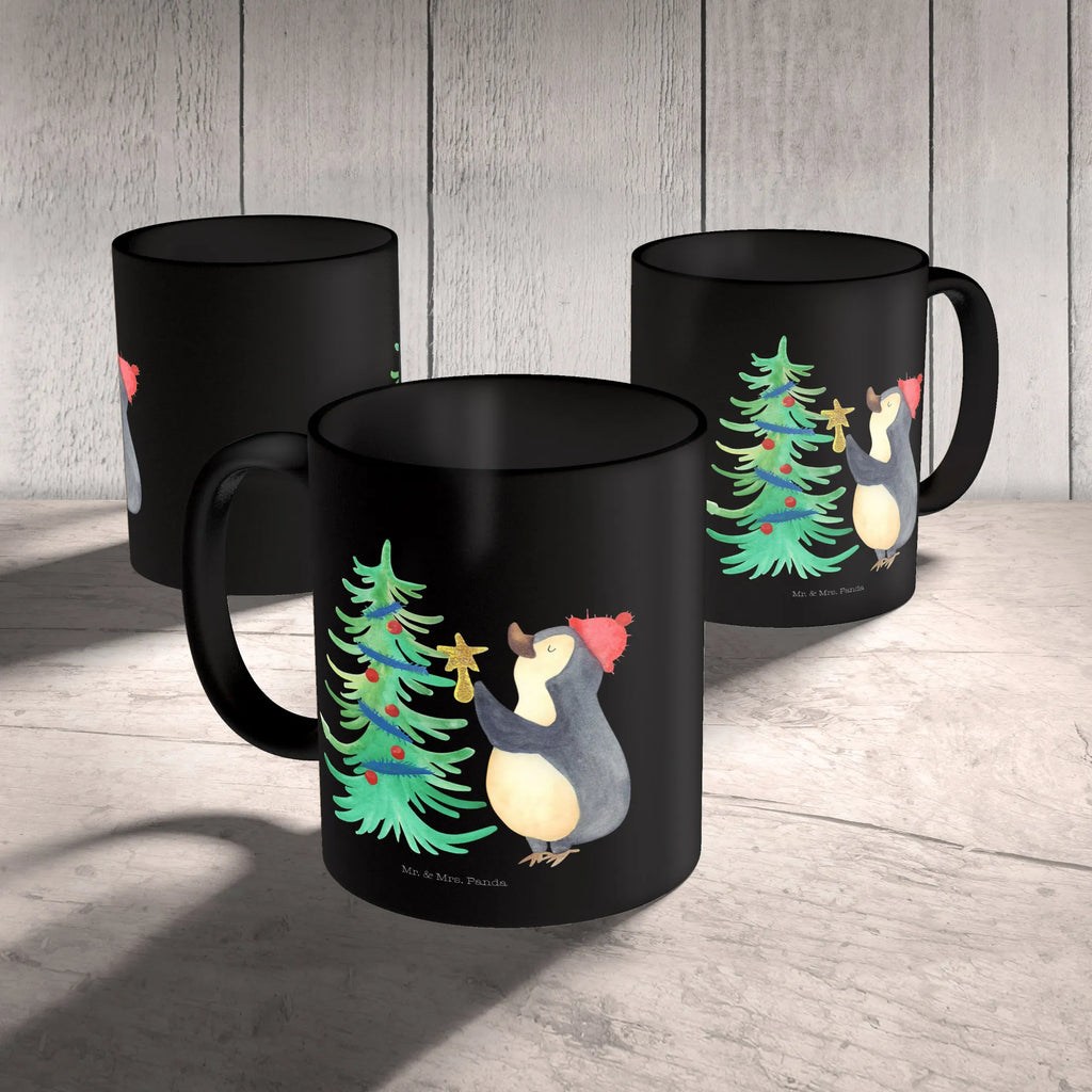 Tasse Pinguin Weihnachtsbaum Tasse, Kaffeetasse, Teetasse, Becher, Kaffeebecher, Teebecher, Keramiktasse, Porzellantasse, Büro Tasse, Geschenk Tasse, Tasse Sprüche, Tasse Motive, Kaffeetassen, Tasse bedrucken, Designer Tasse, Cappuccino Tassen, Schöne Teetassen, Winter, Weihnachten, Weihnachtsdeko, Nikolaus, Advent, Heiligabend, Wintermotiv, Pinguin