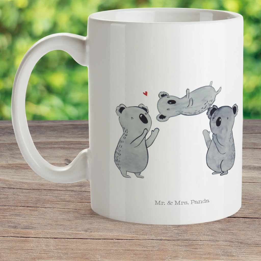 Child's mug koalas Celebrate Kindertasse, Kinder Tasse, Kunststoff Tasse, Kindergarten Tasse, Trinkbecher, Camping Becher, Kaffeetasse, Kunststoffbecher, Kindergartenbecher, Outdoorgeschirr, Kunststoffgeschirr, Reisebecher, Reisetasse, Kinderbecher, Bruchfeste Tasse, Bruchsichere Tasse, Plastik Tasse, Plastiktasse, Geburtstag, Geburtstagsgeschenk, Geschenk, Koala, Familie, Kind, Eltern, Herz, Liebe