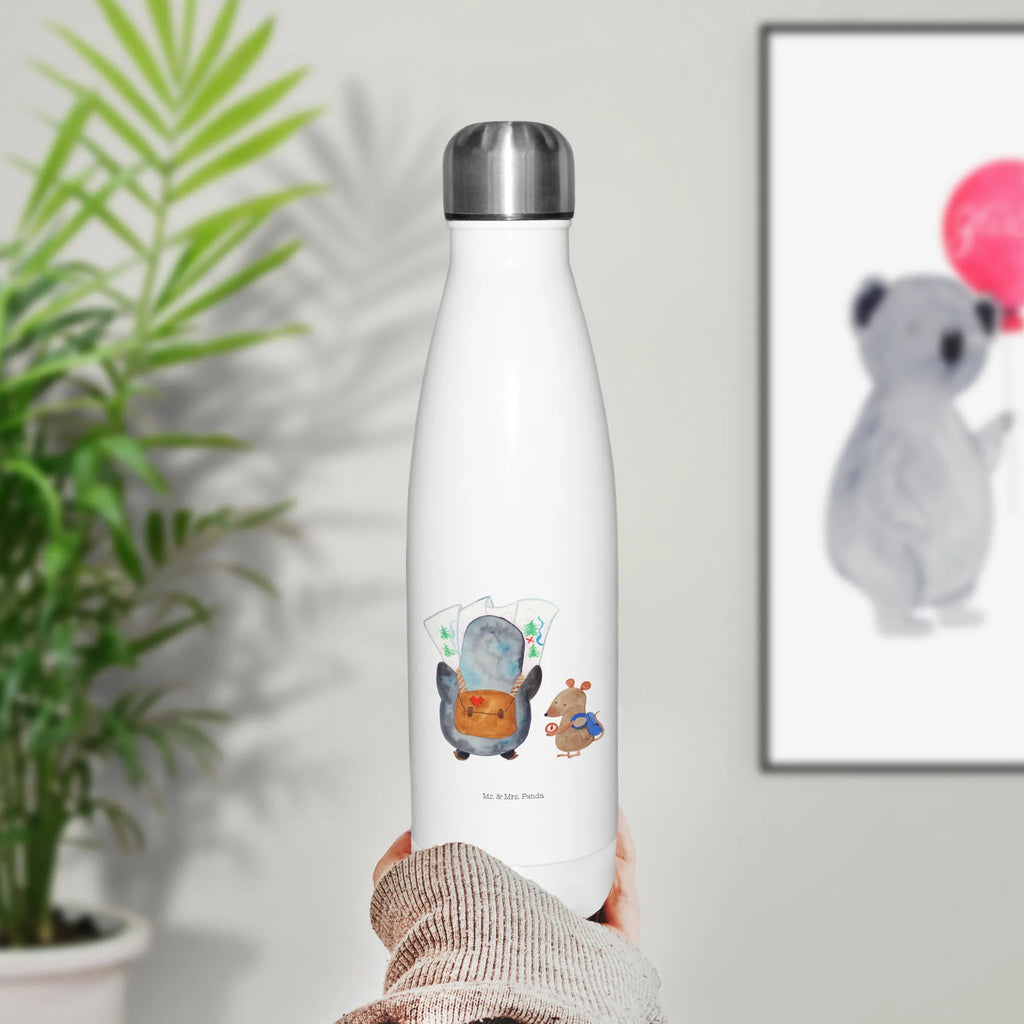 Thermosflasche Pinguin & Maus Wanderer Isolierflasche, Thermoflasche, Trinkflasche, Thermos, Edelstahl, Pinguin, Pinguine, Abenteurer, Abenteuer, Roadtrip, Ausflug, Wanderlust, wandern