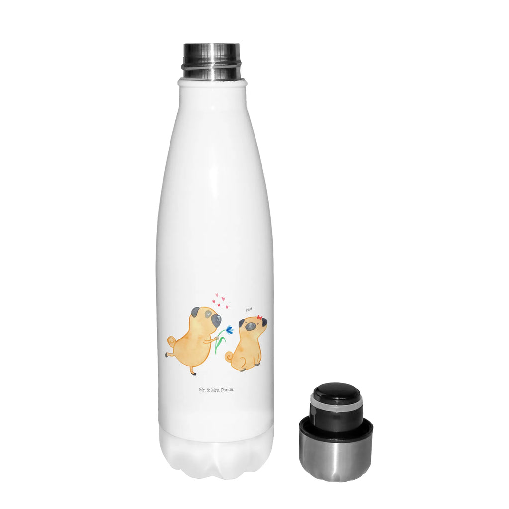 Thermosflasche Mops verliebt Isolierflasche, Thermoflasche, Trinkflasche, Thermos, Edelstahl, Hund, Hundemotiv, Haustier, Hunderasse, Tierliebhaber, Hundebesitzer, Sprüche, Mops, Möpse, Hundeliebe, verliebt, Liebe, Liebesspruch. Verlobt, Geschenk Freund, Partner