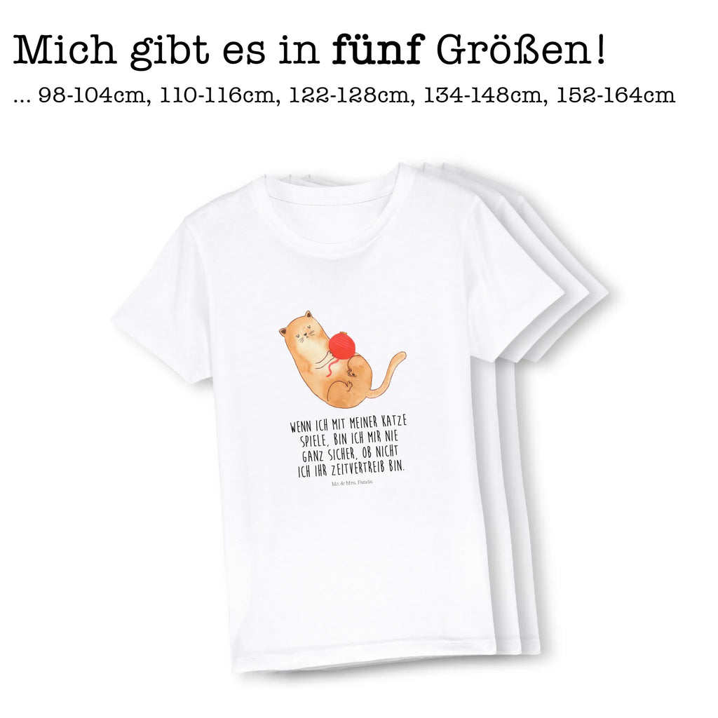 Organic Kinder T-Shirt Katze Wolle Kinder T-Shirt, Kinder T-Shirt Mädchen, Kinder T-Shirt Jungen, Katze, Katzenmotiv, Katzenfan, Katzendeko, Katzenfreund, Katzenliebhaber, Katzenprodukte, Katzenartikel, Katzenaccessoires, Katzensouvenirs, Katzenliebhaberprodukte, Katzenmotive, Katzen, Kater, Mietze, Cat, Cats, Katzenhalter, Katzenbesitzerin, Haustier, Wollknäuel, Wolle, Spielen, Spiel, verspielt