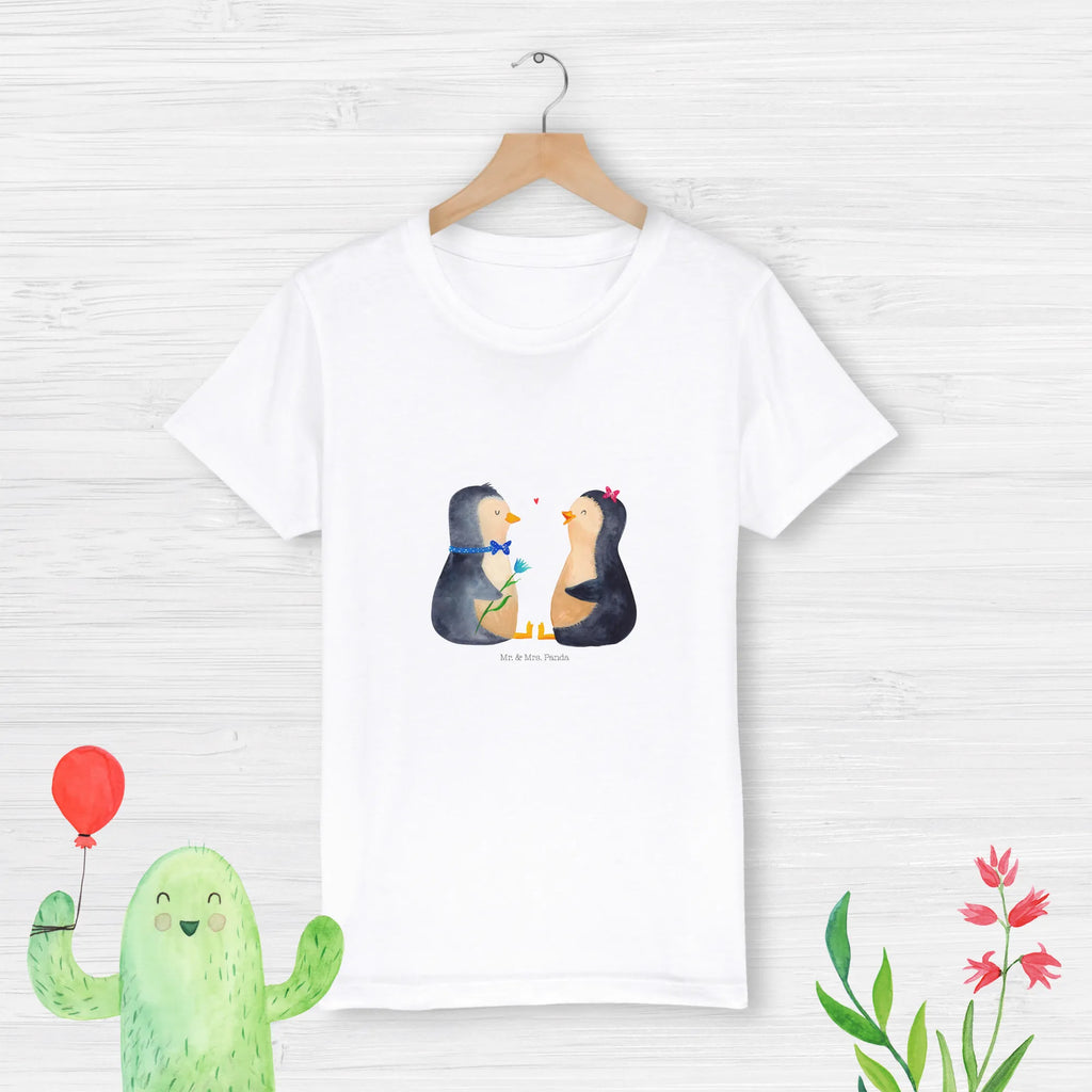 Organic Kinder T-Shirt Pinguin Pärchen Kinder T-Shirt, Kinder T-Shirt Mädchen, Kinder T-Shirt Jungen, Pinguin, Pinguine, Liebe, Liebespaar, Liebesbeweis, Liebesgeschenk, Verlobung, Jahrestag, Hochzeitstag, Hochzeit, Hochzeitsgeschenk, große Liebe, Traumpaar