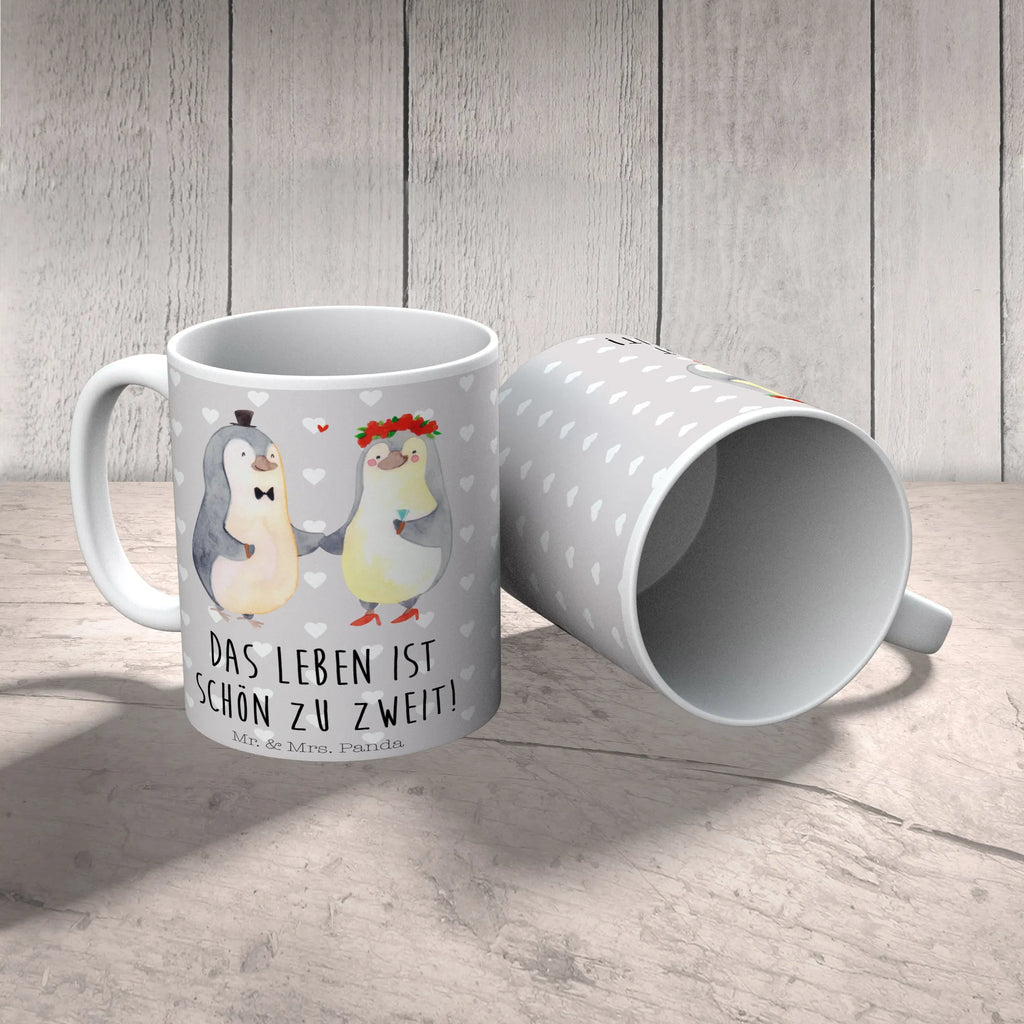 Tasse Pinguin Heirat Tasse, Kaffeetasse, Teetasse, Becher, Kaffeebecher, Teebecher, Keramiktasse, Porzellantasse, Büro Tasse, Geschenk Tasse, Tasse Sprüche, Tasse Motive, Kaffeetassen, Tasse bedrucken, Designer Tasse, Cappuccino Tassen, Schöne Teetassen, Liebe, Partner, Freund, Freundin, Ehemann, Ehefrau, Heiraten, Verlobung, Heiratsantrag, Liebesgeschenk, Jahrestag, Hocheitstag