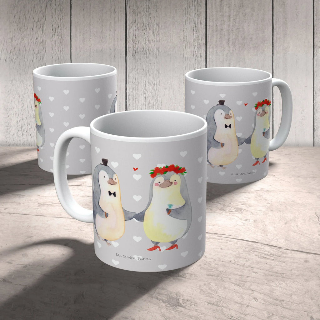 Kindertasse Pinguin Heirat Kindertasse, Kinder Tasse, Kunststoff Tasse, Kindergarten Tasse, Trinkbecher, Camping Becher, Kaffeetasse, Kunststoffbecher, Kindergartenbecher, Outdoorgeschirr, Kunststoffgeschirr, Reisebecher, Reisetasse, Kinderbecher, Bruchfeste Tasse, Bruchsichere Tasse, Plastik Tasse, Plastiktasse, Liebe, Partner, Freund, Freundin, Ehemann, Ehefrau, Heiraten, Verlobung, Heiratsantrag, Liebesgeschenk, Jahrestag, Hocheitstag