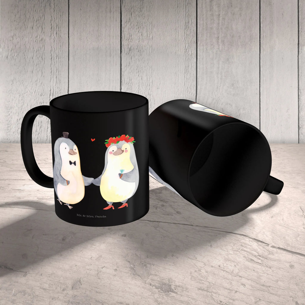 Tasse Pinguin Heirat Tasse, Kaffeetasse, Teetasse, Becher, Kaffeebecher, Teebecher, Keramiktasse, Porzellantasse, Büro Tasse, Geschenk Tasse, Tasse Sprüche, Tasse Motive, Kaffeetassen, Tasse bedrucken, Designer Tasse, Cappuccino Tassen, Schöne Teetassen, Liebe, Partner, Freund, Freundin, Ehemann, Ehefrau, Heiraten, Verlobung, Heiratsantrag, Liebesgeschenk, Jahrestag, Hocheitstag