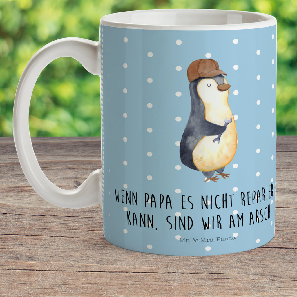 Kindertasse Wenn Papa es nicht reparieren kann, sind wir am Arsch Kindertasse, Kinder Tasse, Kunststoff Tasse, Kindergarten Tasse, Trinkbecher, Camping Becher, Kaffeetasse, Kunststoffbecher, Kindergartenbecher, Outdoorgeschirr, Kunststoffgeschirr, Reisebecher, Reisetasse, Kinderbecher, Bruchfeste Tasse, Bruchsichere Tasse, Plastik Tasse, Plastiktasse, Familie, Vatertag, Muttertag, Bruder, Schwester, Mama, Papa, Oma, Opa, Vater, Geschenk Papa, Bester Papa der Welt