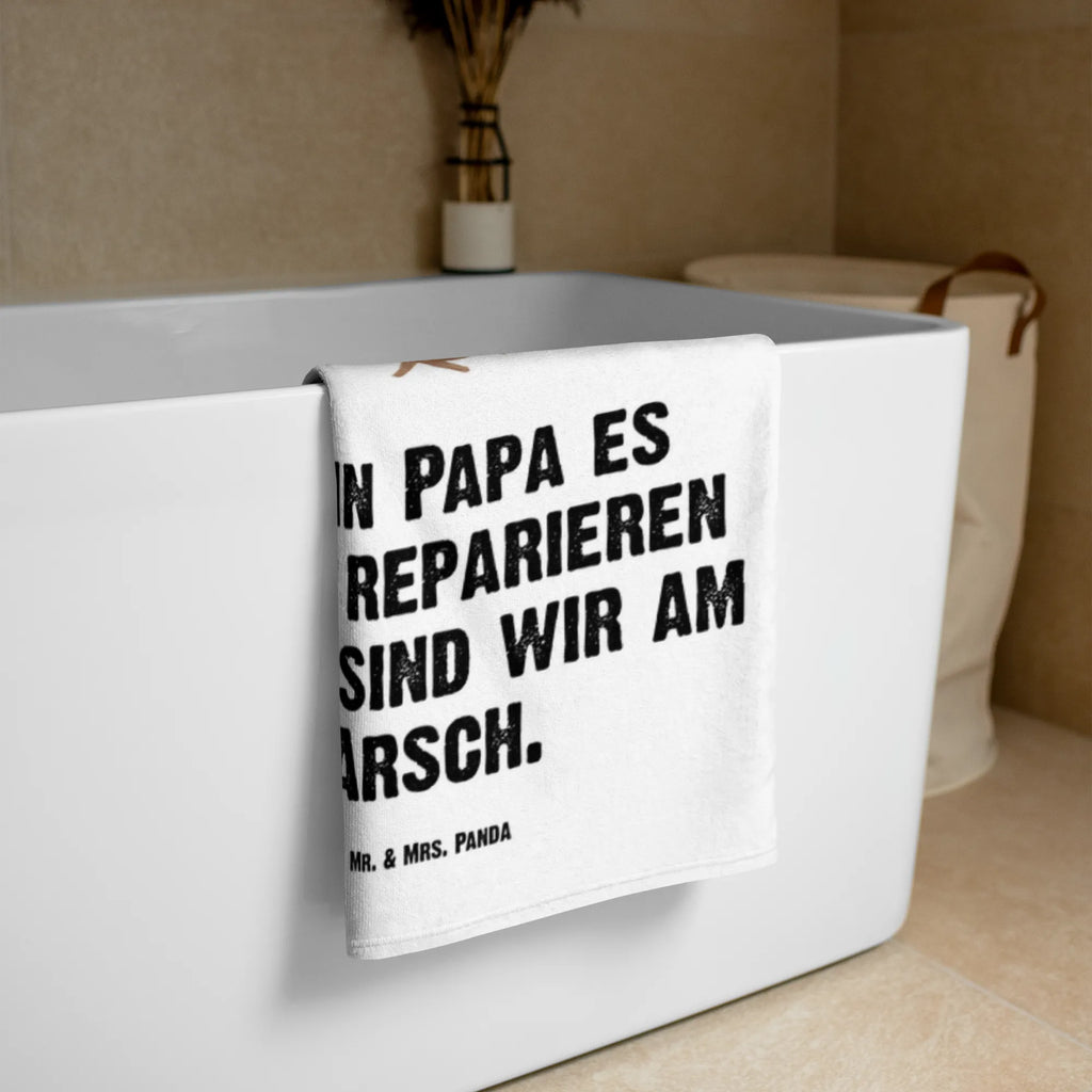 XL Badehandtuch Wenn Papa es nicht reparieren kann, sind wir am Arsch Handtuch, Badetuch, Duschtuch, Strandtuch, Saunatuch, Familie, Vatertag, Muttertag, Bruder, Schwester, Mama, Papa, Oma, Opa, Vater, Geschenk Papa, Bester Papa der Welt