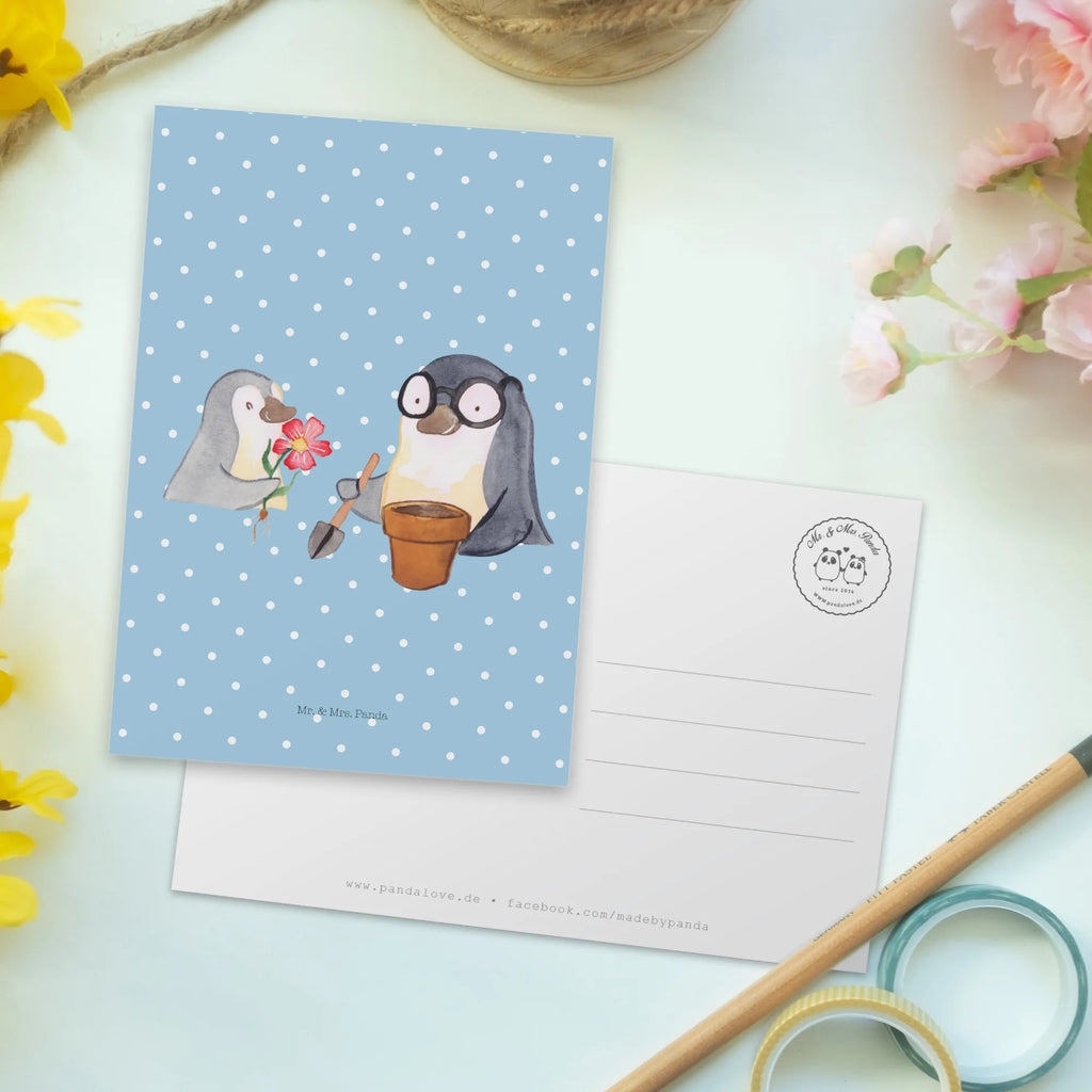 Postkarte Pinguin Opa Blumen pflanzen Postkarte, Karte, Geschenkkarte, Grußkarte, Einladung, Ansichtskarte, Geburtstagskarte, Einladungskarte, Dankeskarte, Ansichtskarten, Einladung Geburtstag, Einladungskarten Geburtstag, Familie, Vatertag, Muttertag, Bruder, Schwester, Mama, Papa, Oma, Opa, Großvater, Opi, bester Opa, Lieblingsopa