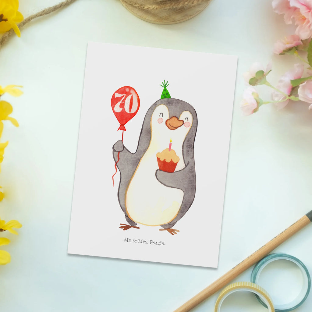 Postkarte 70. Geburtstag Pinguin Luftballon Postkarte, Karte, Geschenkkarte, Grußkarte, Einladung, Ansichtskarte, Geburtstagskarte, Einladungskarte, Dankeskarte, Ansichtskarten, Einladung Geburtstag, Einladungskarten Geburtstag, Geburtstag, Geburtstagsgeschenk, Geschenk, Pinguin, Geburtstage, Happy Birthday, Geburtstagsfeier