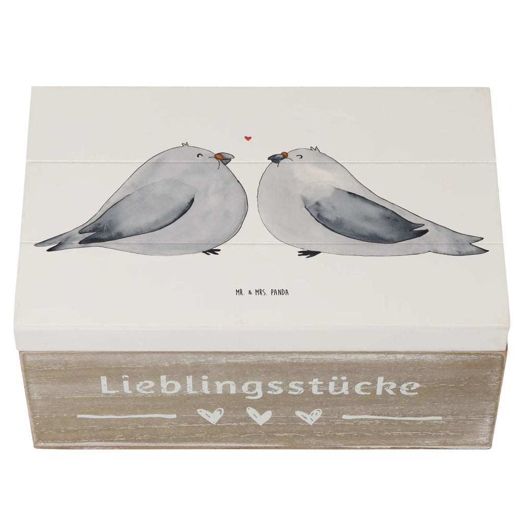 Holzkiste Hochzeit Turteltauben Liebe Holzkiste, Kiste, Schatzkiste, Truhe, Schatulle, XXL, Erinnerungsbox, Erinnerungskiste, Dekokiste, Aufbewahrungsbox, Geschenkbox, Geschenkdose, Hochzeit, Hochzeitsgeschenk, Ehe, Hochzeitsfeier, Trauung, Trauungsgeschenk, Hochzeitskarte, Verlobungsfeier, Verlobungsgeschenk, Hochzeitsgeschenkideen, Hochzeitsgeschenke für Brautpaar, Turteltaube, Turteltauben, Taube, Tauben, Paar, Liebe, Freund, Freundin, Paargeschenk