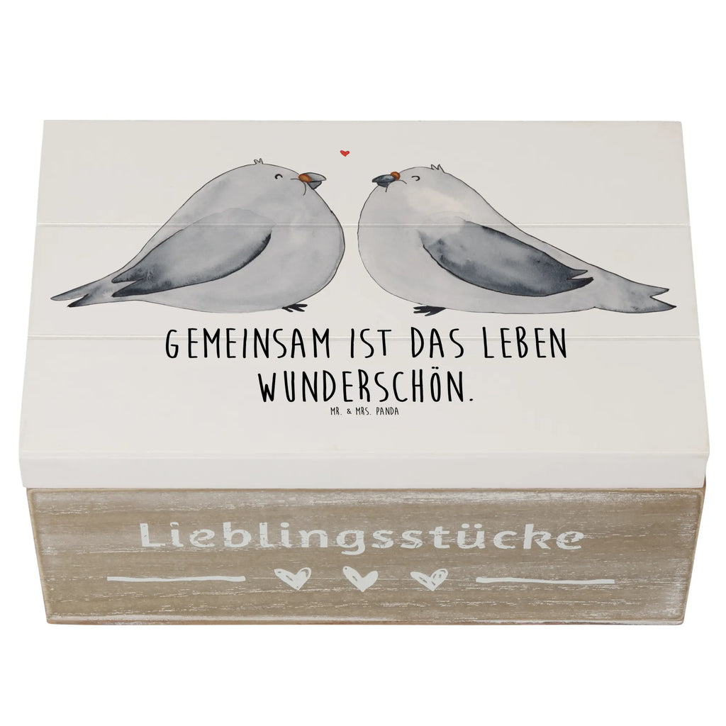 Holzkiste Hochzeit Turteltauben Liebe Holzkiste, Kiste, Schatzkiste, Truhe, Schatulle, XXL, Erinnerungsbox, Erinnerungskiste, Dekokiste, Aufbewahrungsbox, Geschenkbox, Geschenkdose, Hochzeit, Hochzeitsgeschenk, Ehe, Hochzeitsfeier, Trauung, Trauungsgeschenk, Hochzeitskarte, Verlobungsfeier, Verlobungsgeschenk, Hochzeitsgeschenkideen, Hochzeitsgeschenke für Brautpaar, Turteltaube, Turteltauben, Taube, Tauben, Paar, Liebe, Freund, Freundin, Paargeschenk