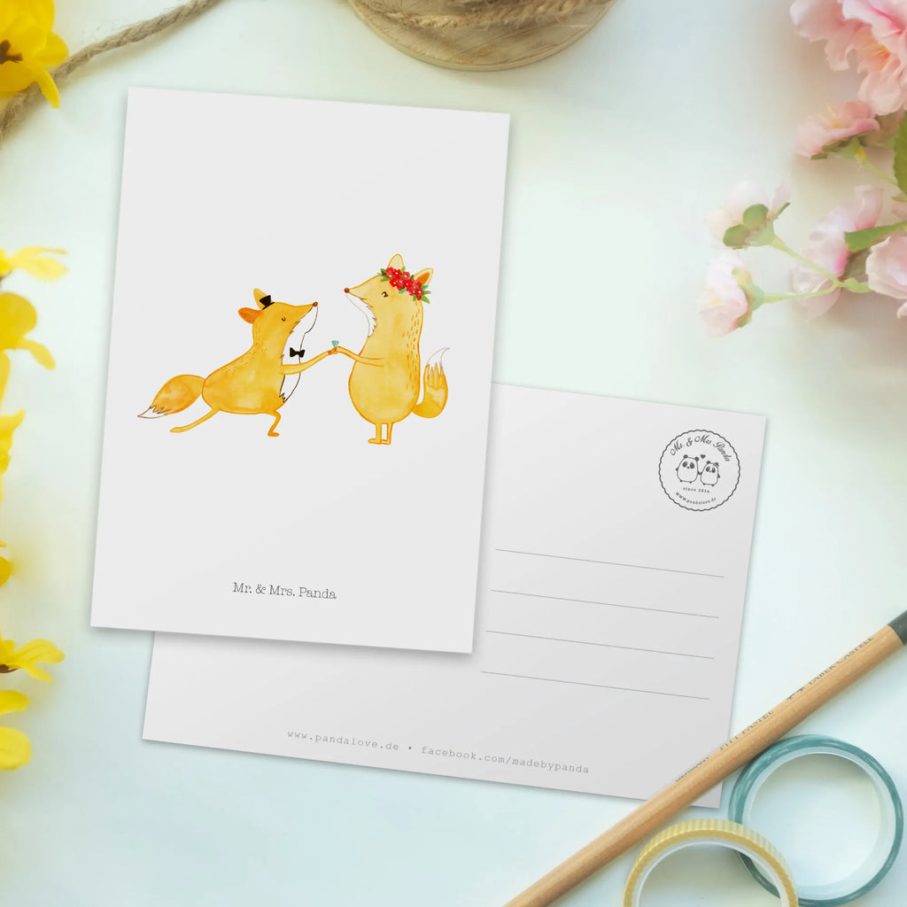 Postkarte Füchse Hochzeit Postkarte, Karte, Geschenkkarte, Grußkarte, Einladung, Ansichtskarte, Geburtstagskarte, Einladungskarte, Dankeskarte, Ansichtskarten, Einladung Geburtstag, Einladungskarten Geburtstag, Hochzeit, Hochzeitsgeschenk, Ehe, Hochzeitsfeier, Trauung, Trauungsgeschenk, Hochzeitskarte, Verlobungsfeier, Verlobungsgeschenk, Hochzeitsgeschenkideen, Hochzeitsgeschenke für Brautpaar