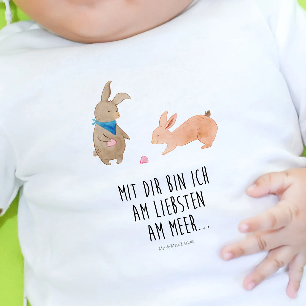 Organic Baby Shirt Hasen Muschel Baby T-Shirt, Jungen Baby T-Shirt, Mädchen Baby T-Shirt, Shirt, Familie, Vatertag, Muttertag, Bruder, Schwester, Mama, Papa, Oma, Opa, Hasen, beste Freundin, Freundin, Freundinnen, best friends, BFF, Muscheln sammeln, Muscheln, Meer