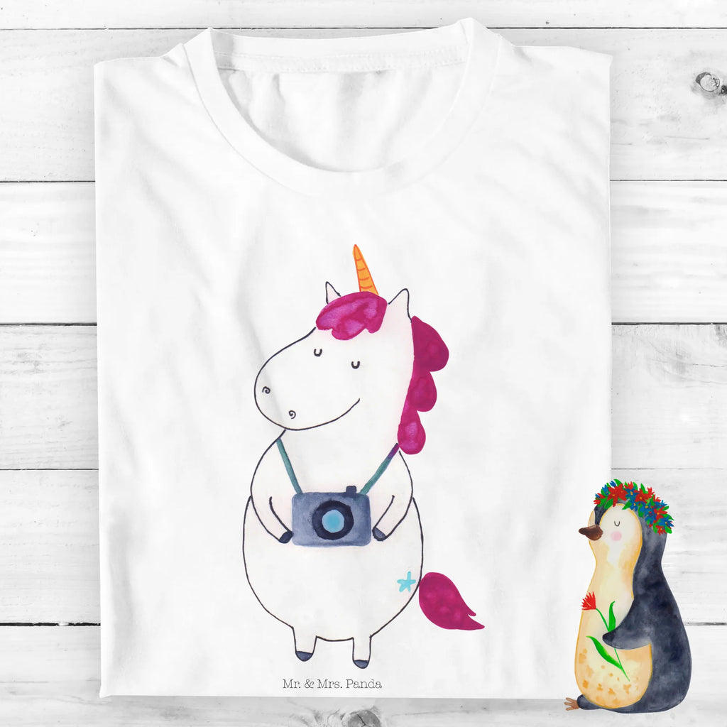 Organic Kinder T-Shirt Einhorn Fotograf Kinder T-Shirt, Kinder T-Shirt Mädchen, Kinder T-Shirt Jungen, Einhorn, Einhörner, Einhorn Deko, Pegasus, Unicorn, Fotograf, Fotografie, Kamera, Reisen, Weltreise, Weltenbummler, Urlaub, Tourist, Kurztrip, Reise, Städtereise