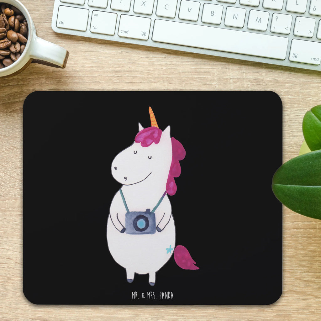 Mauspad Einhorn Fotograf Mousepad, Computer zubehör, Büroausstattung, PC Zubehör, Arbeitszimmer, Mauspad, Einzigartiges Mauspad, Designer Mauspad, Mausunterlage, Mauspad Büro, Einhorn, Einhörner, Einhorn Deko, Pegasus, Unicorn, Fotograf, Fotografie, Kamera, Reisen, Weltreise, Weltenbummler, Urlaub, Tourist, Kurztrip, Reise, Städtereise