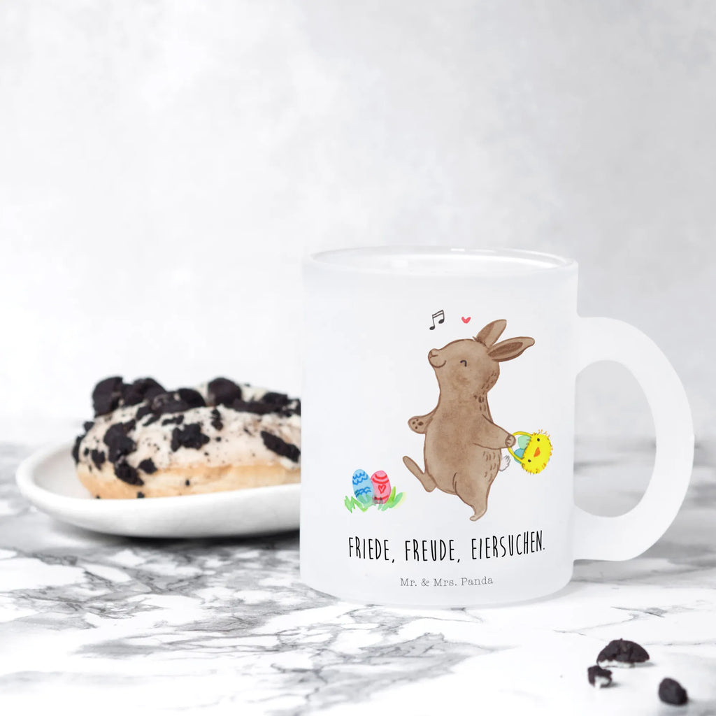 Teetasse Hase Eiersuche Teetasse, Teeglas, Teebecher, Tasse mit Henkel, Tasse, Glas Teetasse, Teetasse aus Glas, Ostern, Osterhase, Ostergeschenke, Osternest, Osterdeko, Geschenke zu Ostern, Ostern Geschenk, Ostergeschenke Kinder, Ostern Kinder