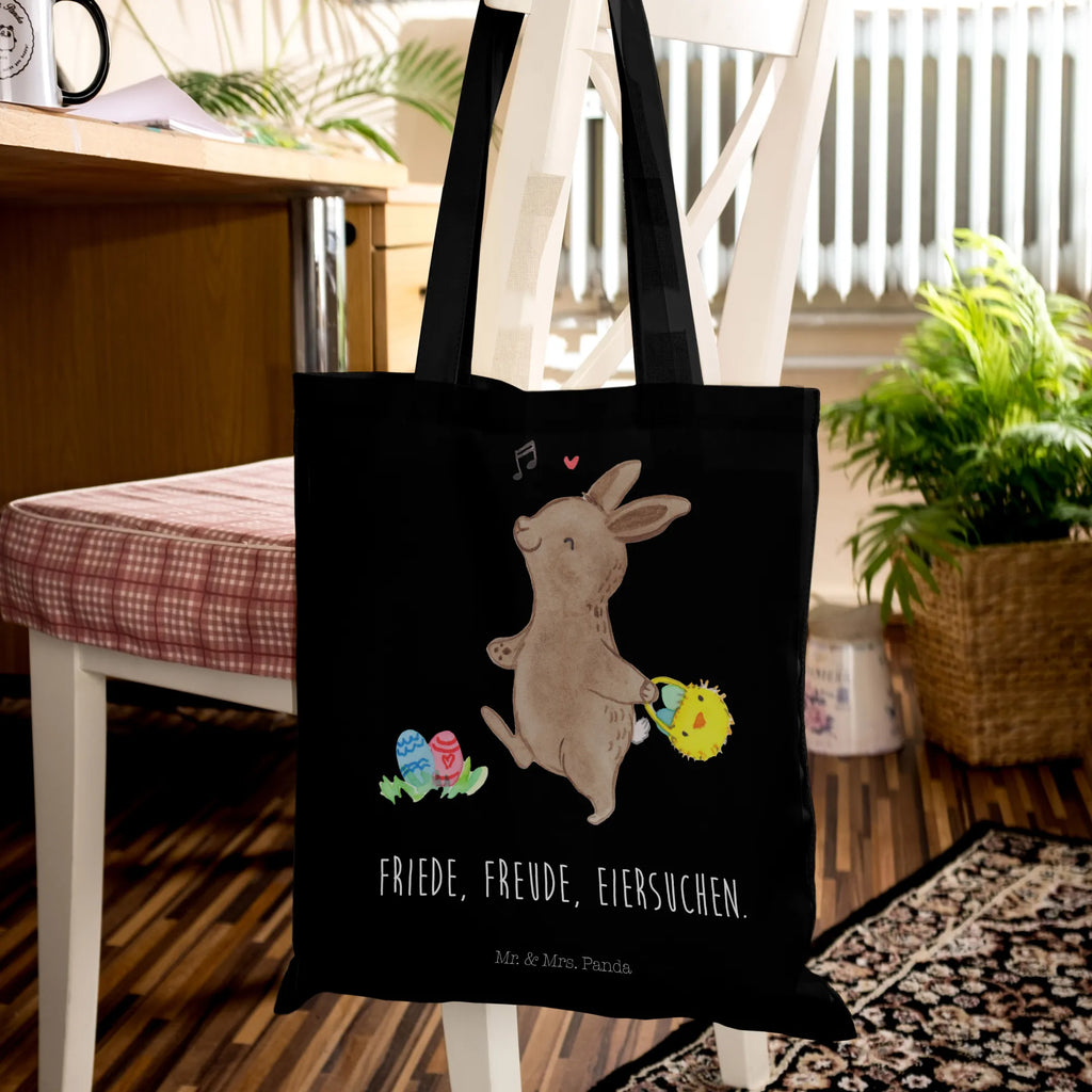 Tragetasche Hase Eiersuche Beuteltasche, Beutel, Einkaufstasche, Jutebeutel, Stoffbeutel, Tasche, Shopper, Umhängetasche, Strandtasche, Schultertasche, Stofftasche, Tragetasche, Badetasche, Jutetasche, Einkaufstüte, Laptoptasche, Ostern, Osterhase, Ostergeschenke, Osternest, Osterdeko, Geschenke zu Ostern, Ostern Geschenk, Ostergeschenke Kinder, Ostern Kinder