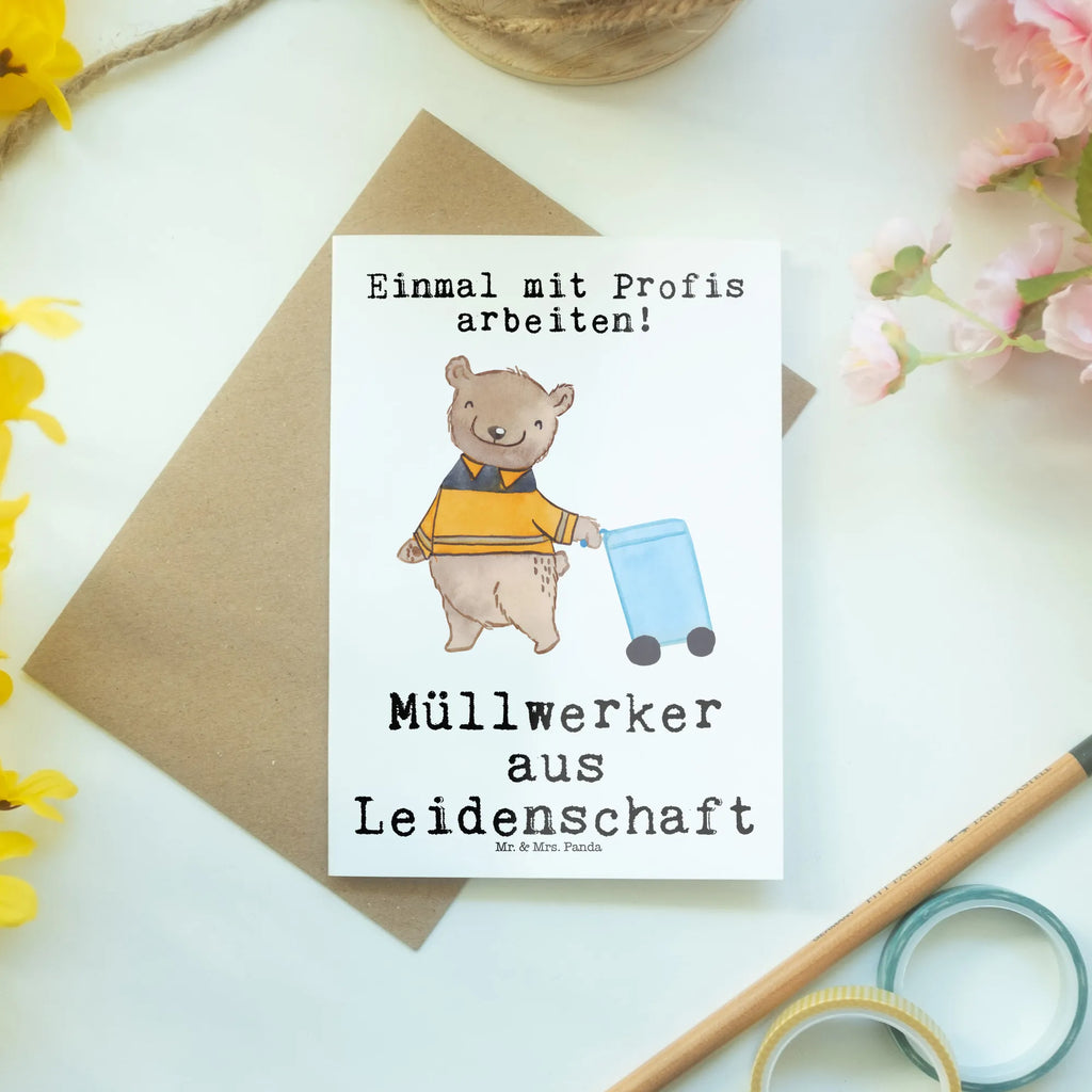 Grußkarte Müllwerker aus Leidenschaft Grußkarte, Klappkarte, Einladungskarte, Glückwunschkarte, Hochzeitskarte, Geburtstagskarte, Karte, Ansichtskarten, Beruf, Ausbildung, Jubiläum, Abschied, Rente, Kollege, Kollegin, Geschenk, Schenken, Arbeitskollege, Mitarbeiter, Firma, Danke, Dankeschön, Müllwerker, Fachkraft Kreislauf- und Abfallwirtschaft, Müllentsorger, Kehrichtmann, Müllmann, Müllfahrer