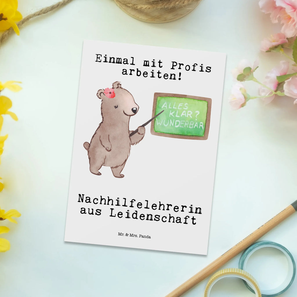 Postkarte Nachhilfelehrerin aus Leidenschaft Postkarte, Karte, Geschenkkarte, Grußkarte, Einladung, Ansichtskarte, Geburtstagskarte, Einladungskarte, Dankeskarte, Ansichtskarten, Einladung Geburtstag, Einladungskarten Geburtstag, Beruf, Ausbildung, Jubiläum, Abschied, Rente, Kollege, Kollegin, Geschenk, Schenken, Arbeitskollege, Mitarbeiter, Firma, Danke, Dankeschön, Nachhilfelehrerin, Nachhilfeschule, Nachhilfeunterricht