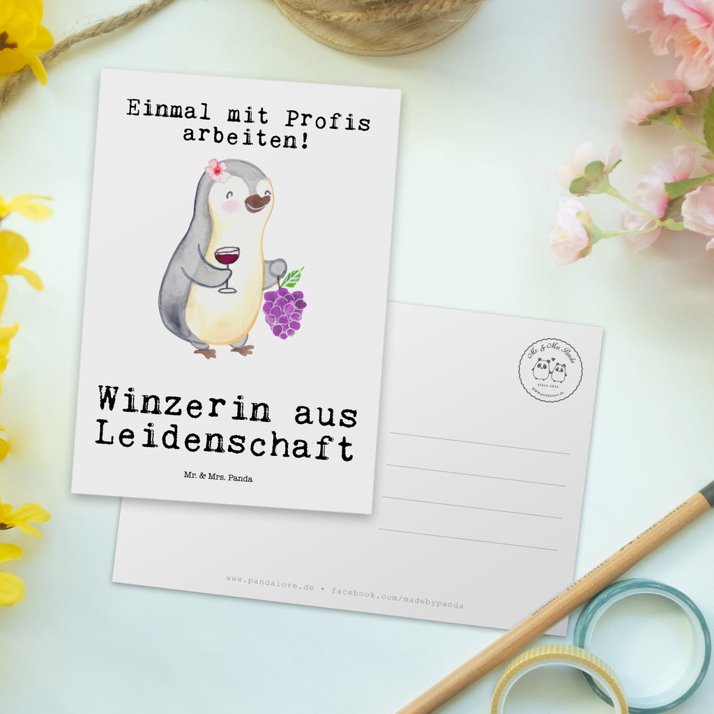 Postkarte Winzerin aus Leidenschaft Postkarte, Karte, Geschenkkarte, Grußkarte, Einladung, Ansichtskarte, Geburtstagskarte, Einladungskarte, Dankeskarte, Ansichtskarten, Einladung Geburtstag, Einladungskarten Geburtstag, Beruf, Ausbildung, Jubiläum, Abschied, Rente, Kollege, Kollegin, Geschenk, Schenken, Arbeitskollege, Mitarbeiter, Firma, Danke, Dankeschön