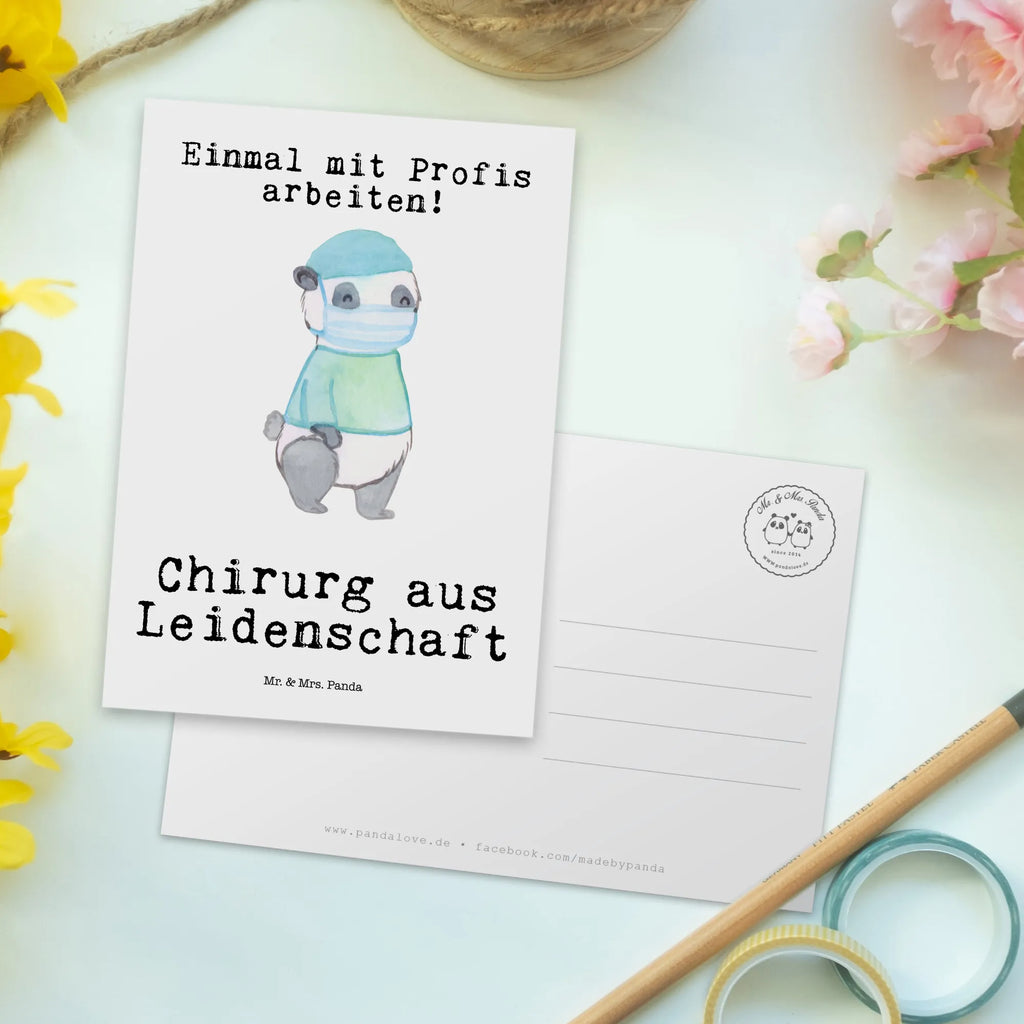 Postkarte Chirurg aus Leidenschaft Postkarte, Karte, Geschenkkarte, Grußkarte, Einladung, Ansichtskarte, Geburtstagskarte, Einladungskarte, Dankeskarte, Ansichtskarten, Einladung Geburtstag, Einladungskarten Geburtstag, Beruf, Ausbildung, Jubiläum, Abschied, Rente, Kollege, Kollegin, Geschenk, Schenken, Arbeitskollege, Mitarbeiter, Firma, Danke, Dankeschön, Chirurg, Unfallchirurg, Notfallchirurg, Krankenhaus, Arzt, Mediziner