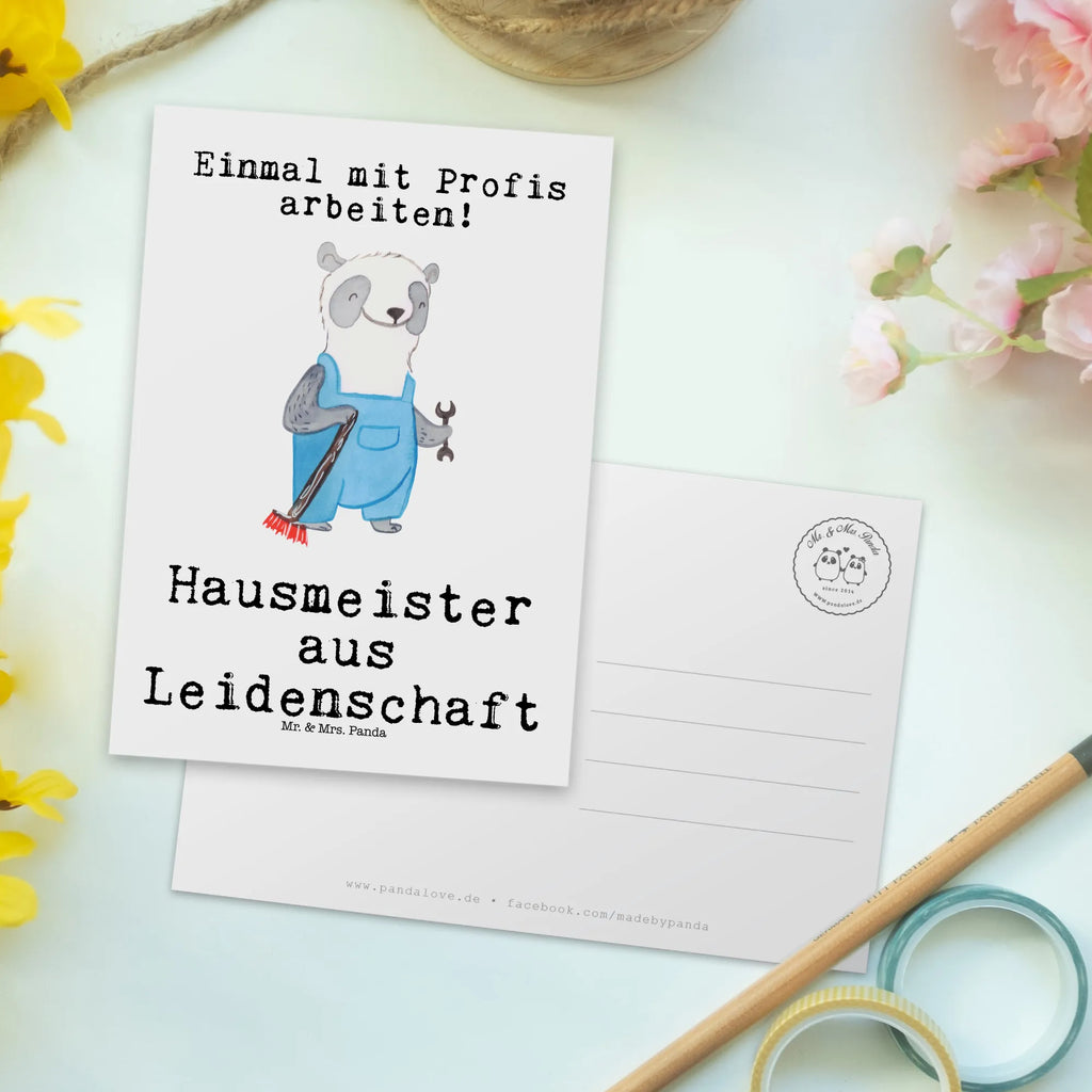 Postkarte Hausmeister Leidenschaft Postkarte, Karte, Geschenkkarte, Grußkarte, Einladung, Ansichtskarte, Geburtstagskarte, Einladungskarte, Dankeskarte, Ansichtskarten, Einladung Geburtstag, Einladungskarten Geburtstag, Beruf, Ausbildung, Jubiläum, Abschied, Rente, Kollege, Kollegin, Geschenk, Schenken, Arbeitskollege, Mitarbeiter, Firma, Danke, Dankeschön, Hausmeister, Concierge, Hausverwalter, Facility Manager