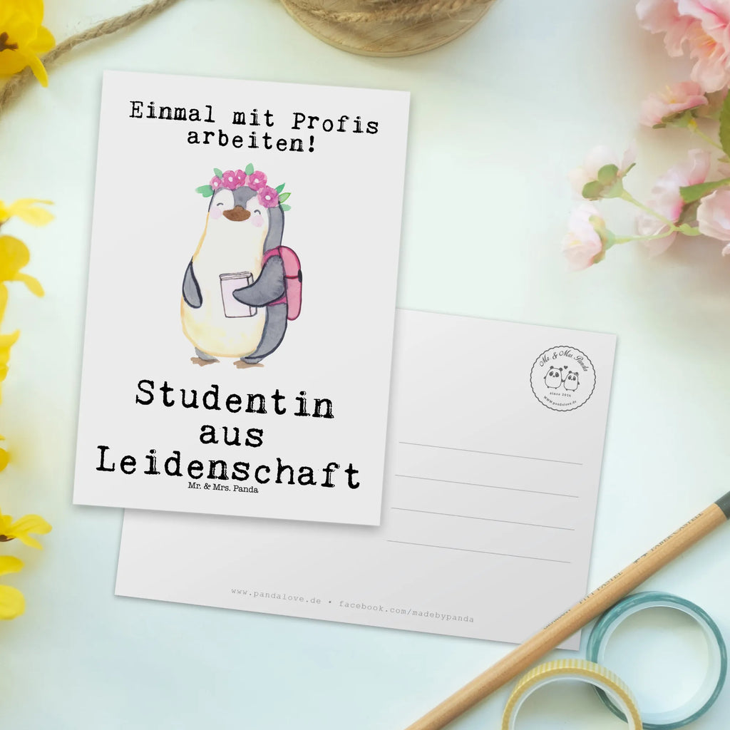 Postkarte Studentin aus Leidenschaft Postkarte, Karte, Geschenkkarte, Grußkarte, Einladung, Ansichtskarte, Geburtstagskarte, Einladungskarte, Dankeskarte, Ansichtskarten, Einladung Geburtstag, Einladungskarten Geburtstag, Beruf, Ausbildung, Jubiläum, Abschied, Rente, Kollege, Kollegin, Geschenk, Schenken, Arbeitskollege, Mitarbeiter, Firma, Danke, Dankeschön