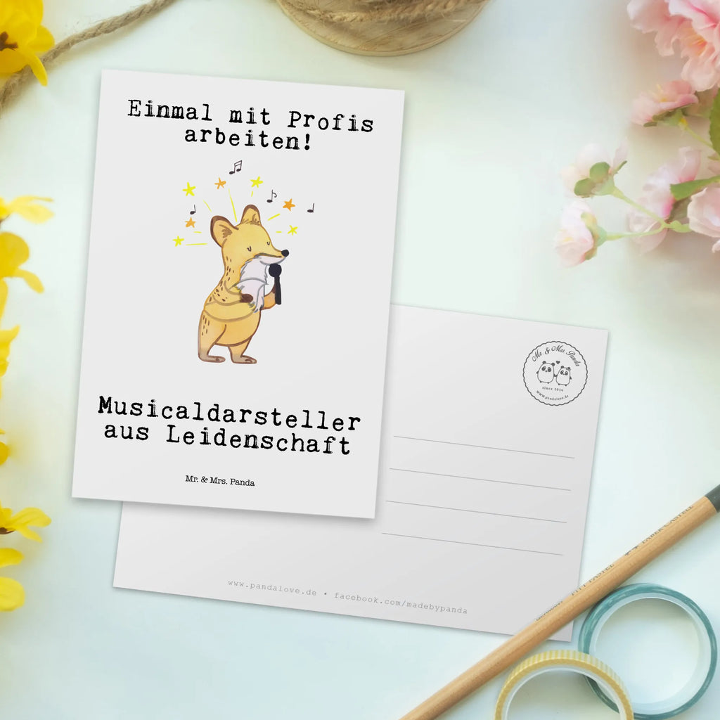 Postkarte Musicaldarsteller aus Leidenschaft Postkarte, Karte, Geschenkkarte, Grußkarte, Einladung, Ansichtskarte, Geburtstagskarte, Einladungskarte, Dankeskarte, Ansichtskarten, Einladung Geburtstag, Einladungskarten Geburtstag, Beruf, Ausbildung, Jubiläum, Abschied, Rente, Kollege, Kollegin, Geschenk, Schenken, Arbeitskollege, Mitarbeiter, Firma, Danke, Dankeschön