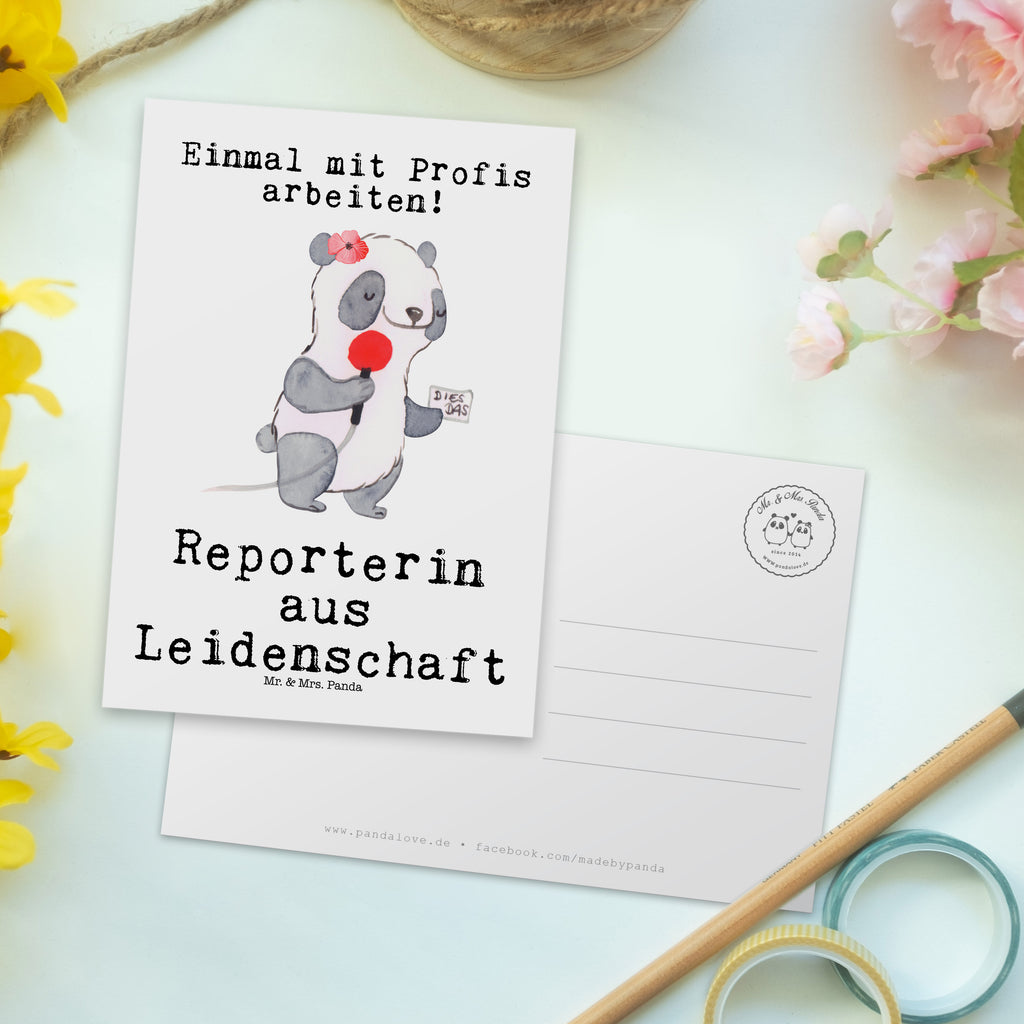 Postkarte Reporterin Leidenschaft Postkarte, Karte, Geschenkkarte, Grußkarte, Einladung, Ansichtskarte, Geburtstagskarte, Einladungskarte, Dankeskarte, Ansichtskarten, Einladung Geburtstag, Einladungskarten Geburtstag, Beruf, Ausbildung, Jubiläum, Abschied, Rente, Kollege, Kollegin, Geschenk, Schenken, Arbeitskollege, Mitarbeiter, Firma, Danke, Dankeschön